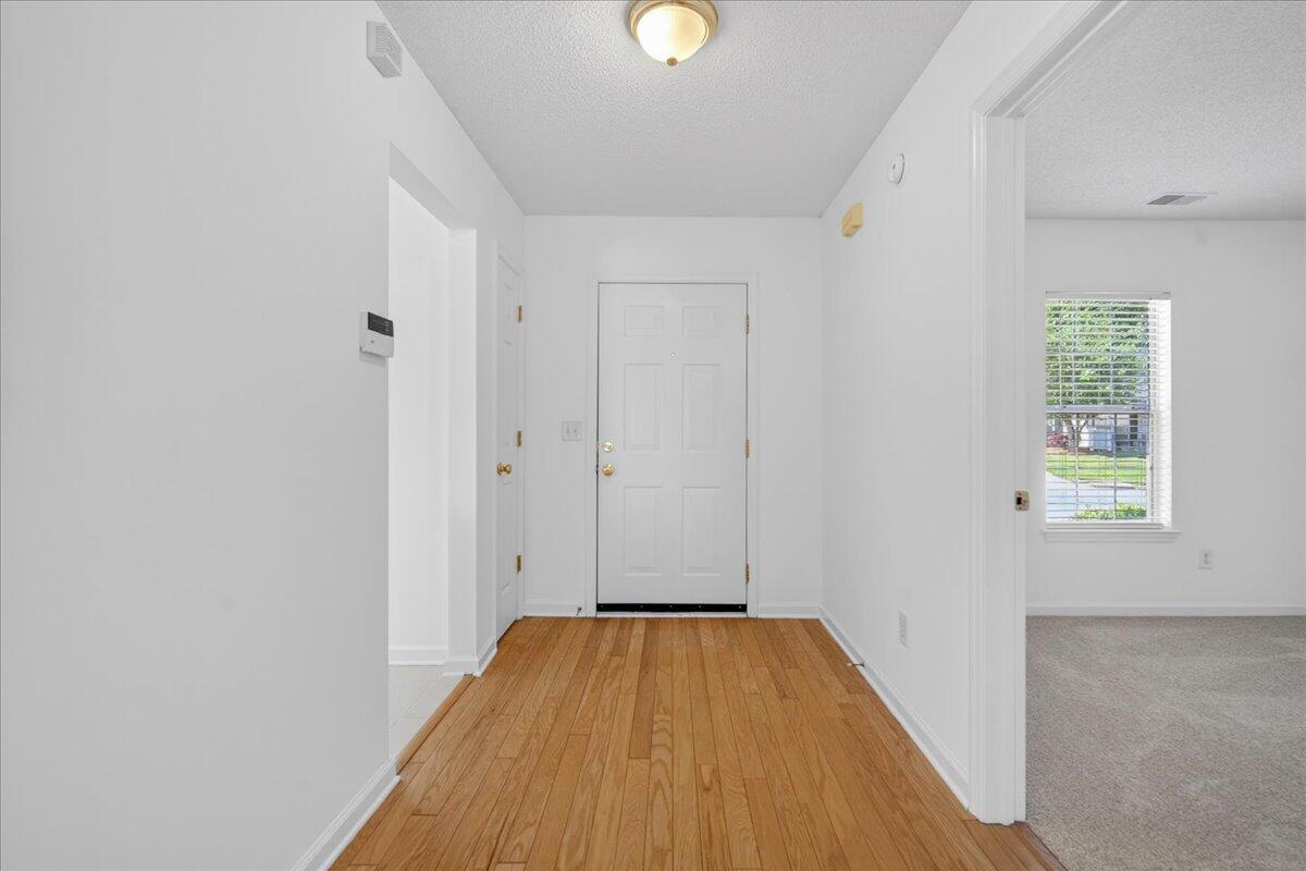 206 Dupont Way