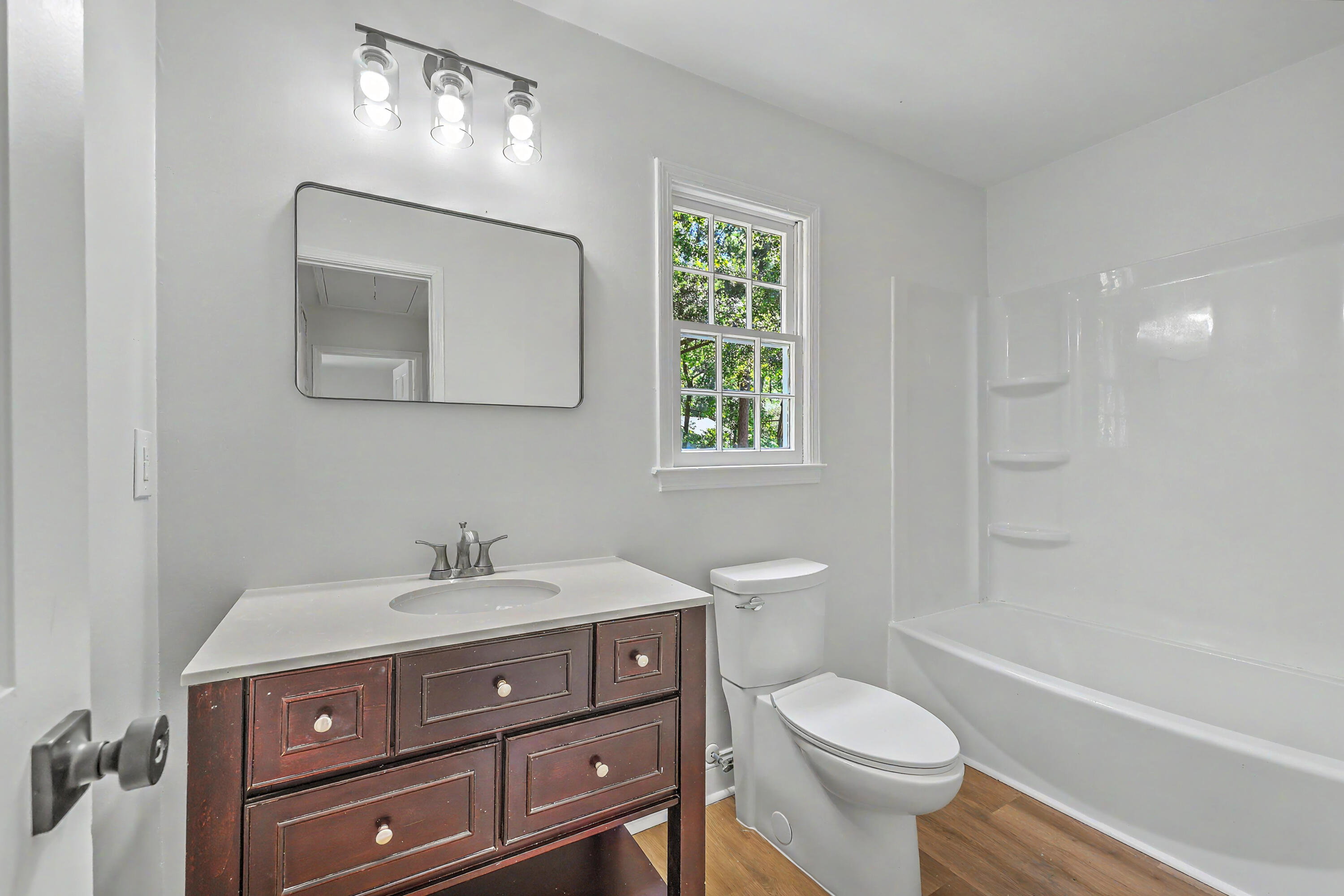 106 Sweetbriar Road
