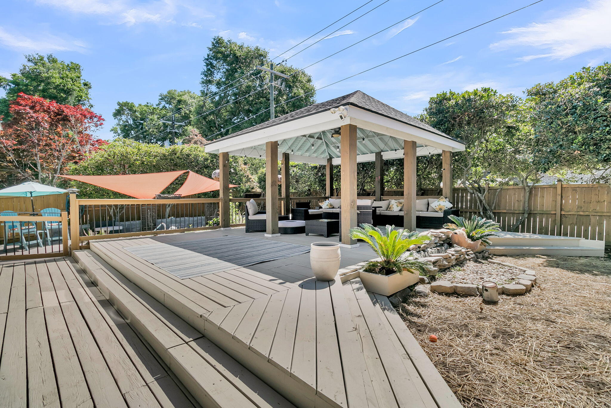 113 Oyster Point Row
