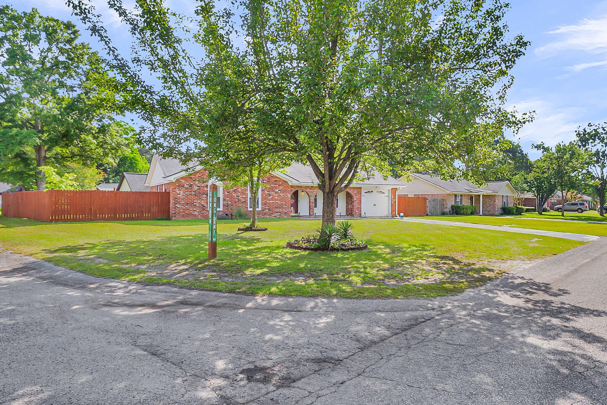 209 Longleaf Road