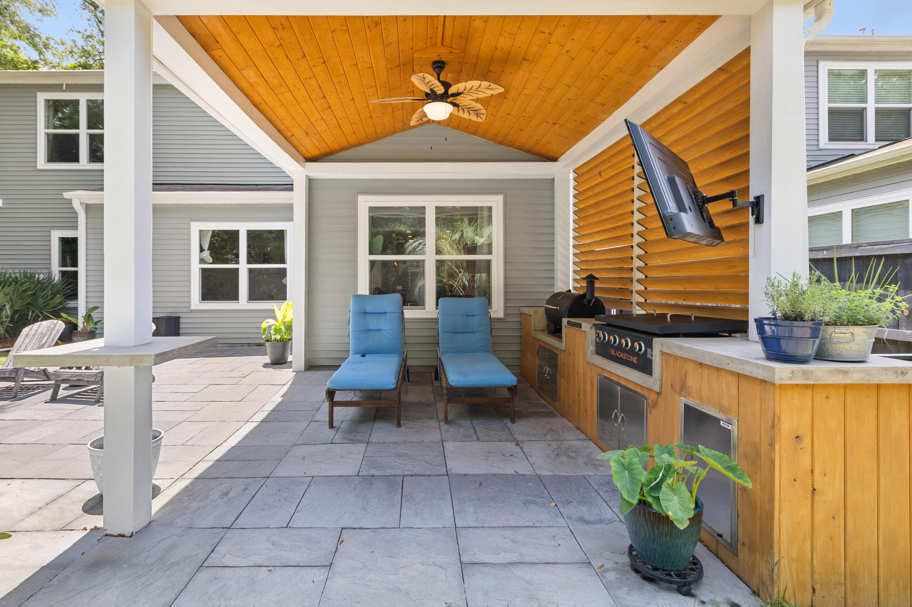 2114 Colson Lane