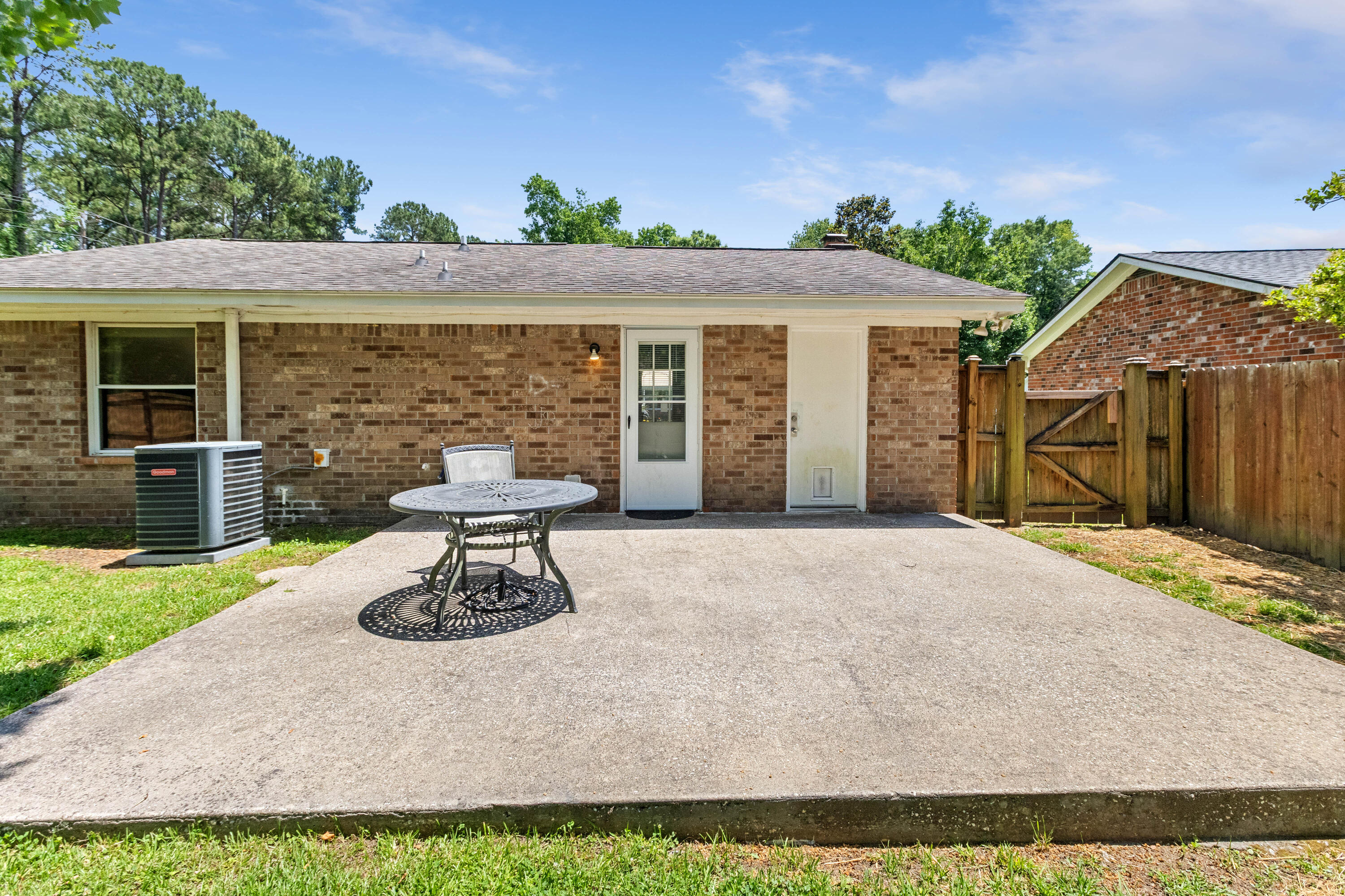 61 Tanbark Court
