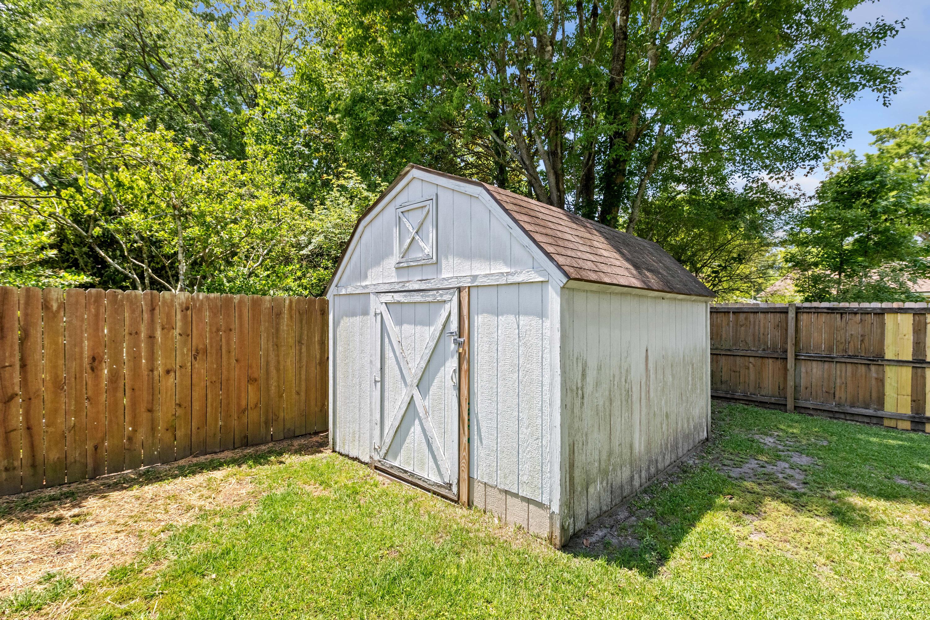 61 Tanbark Court