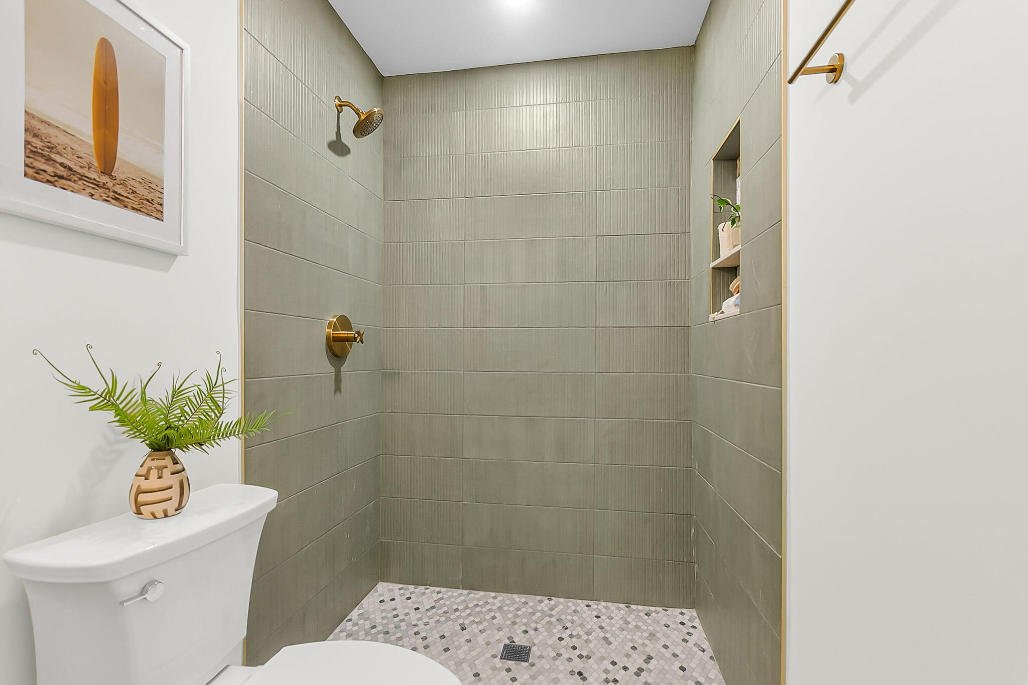 1139 Greenhill Road