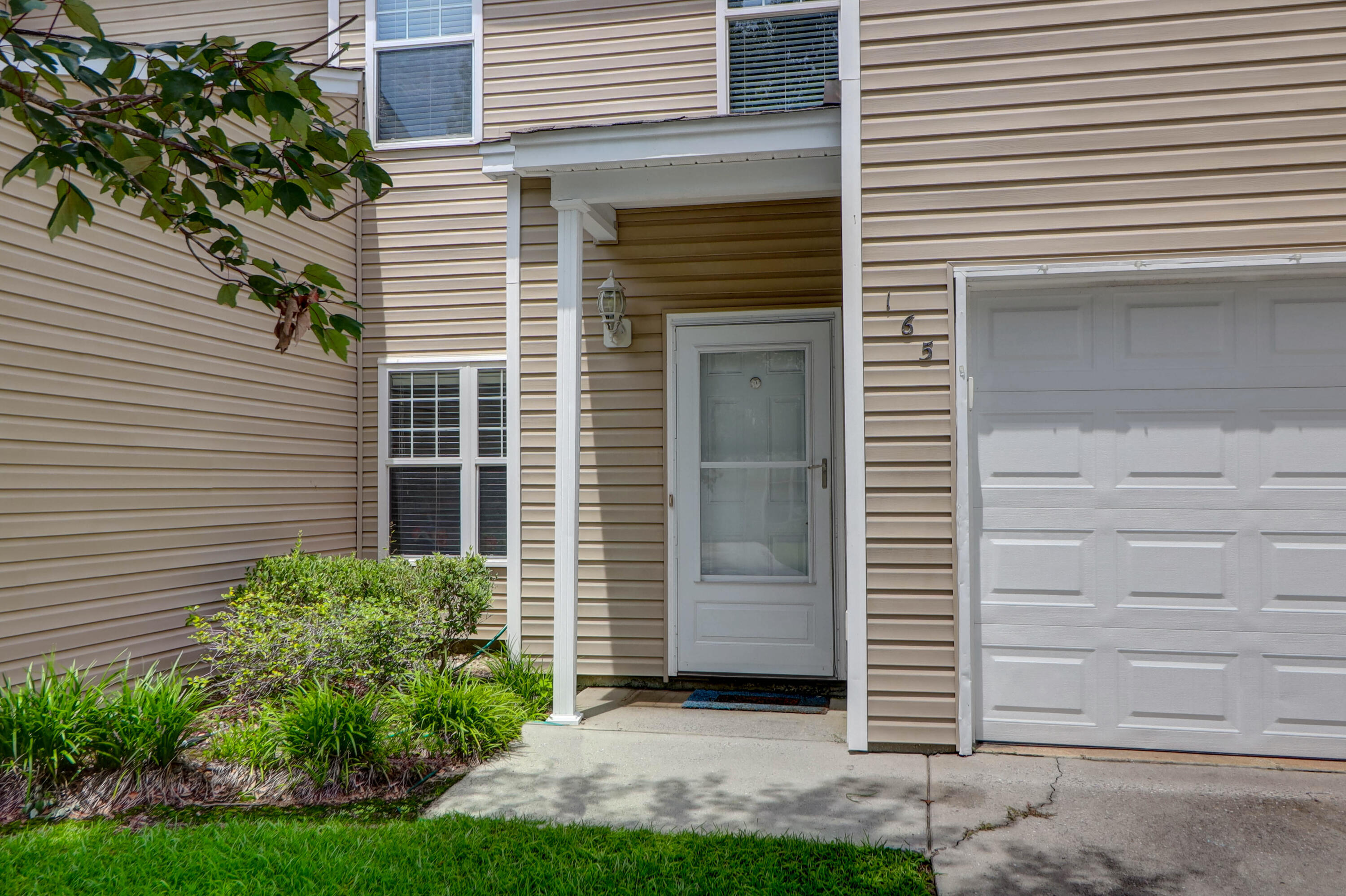 165 Grand Oaks Drive