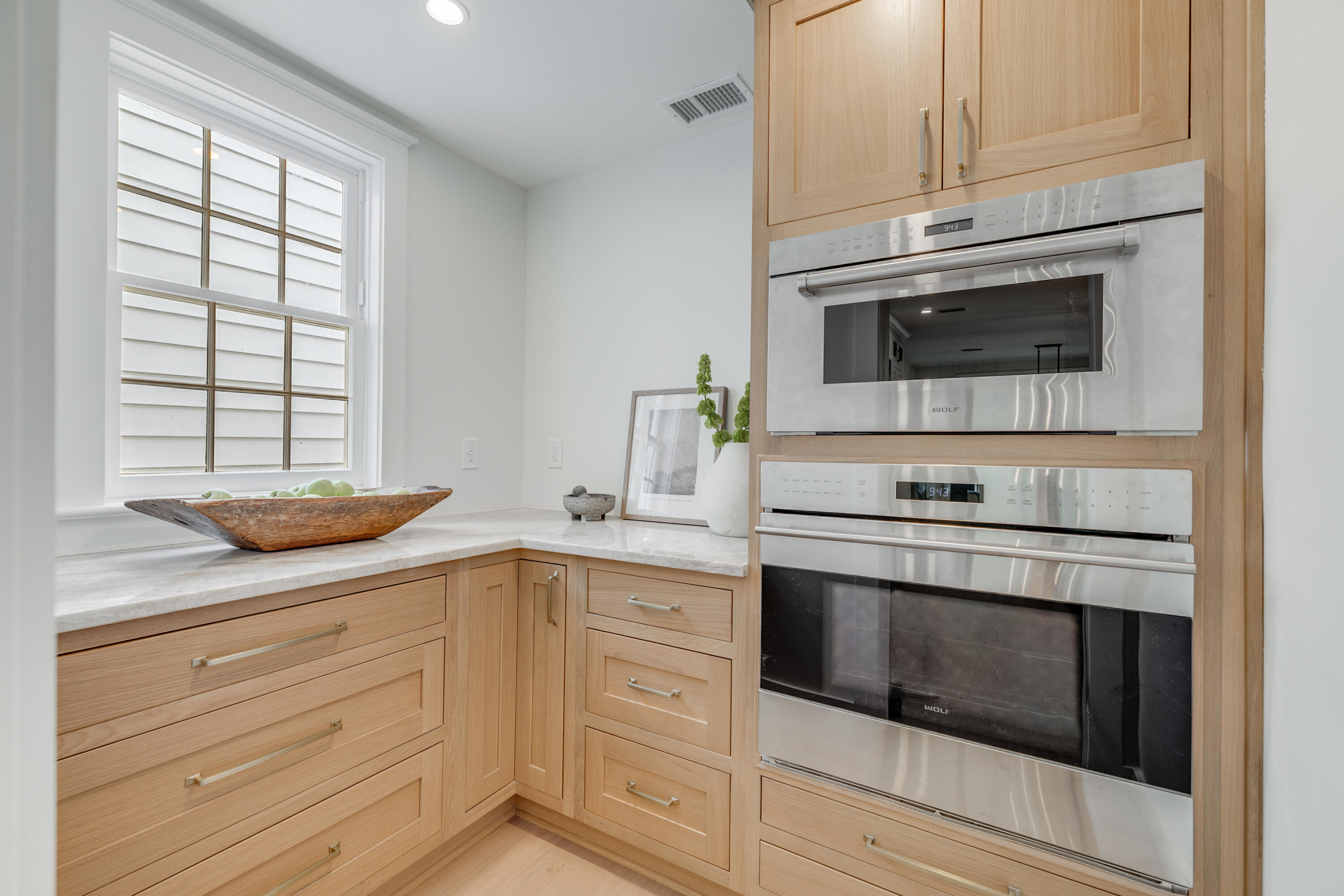 258 Coming St. Street