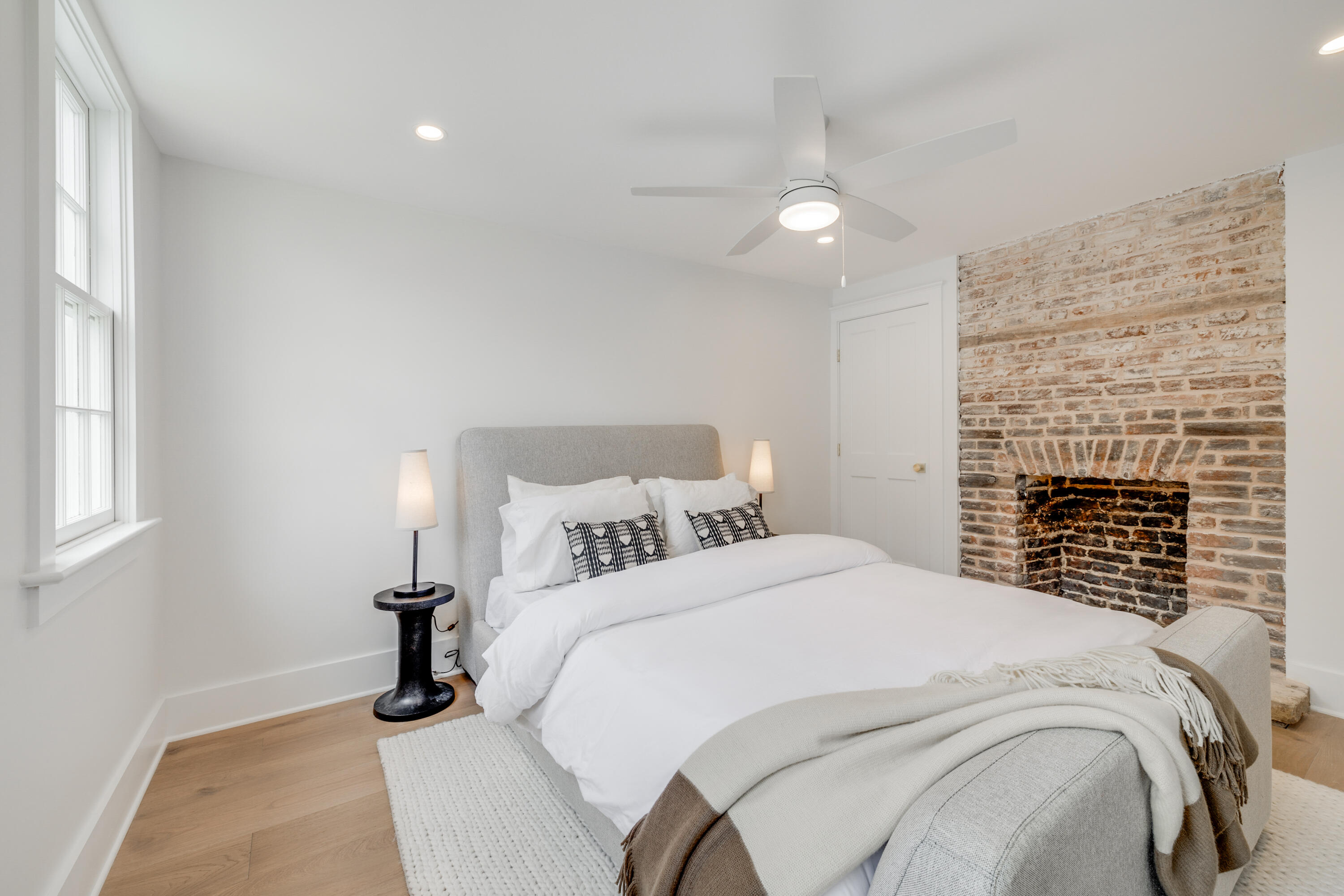 258 Coming St. Street
