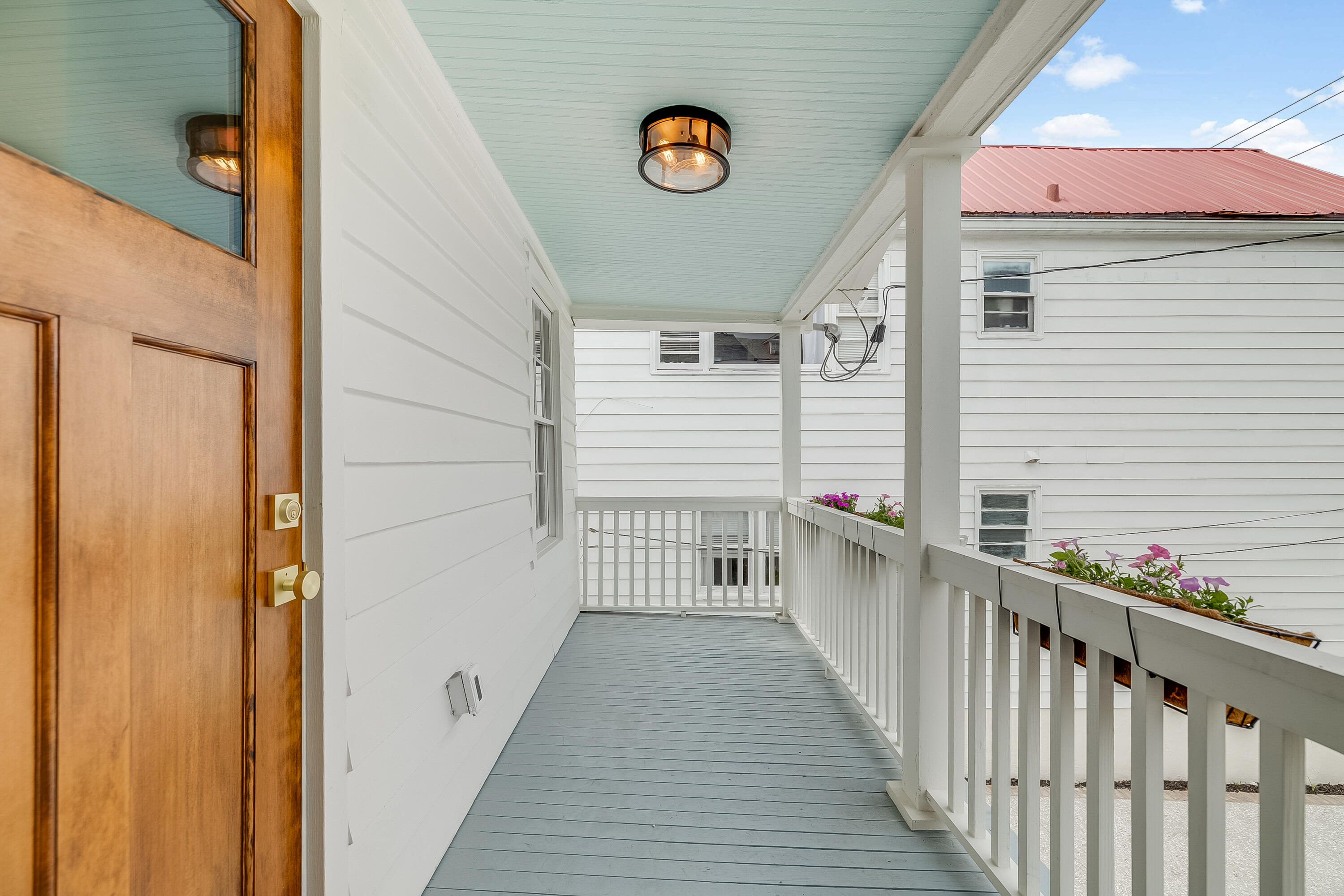 258 Coming St. Street