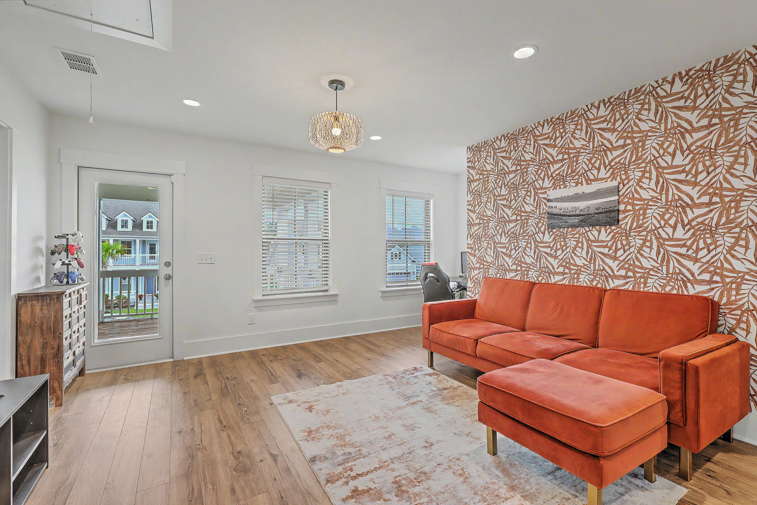 1928 Duford Road