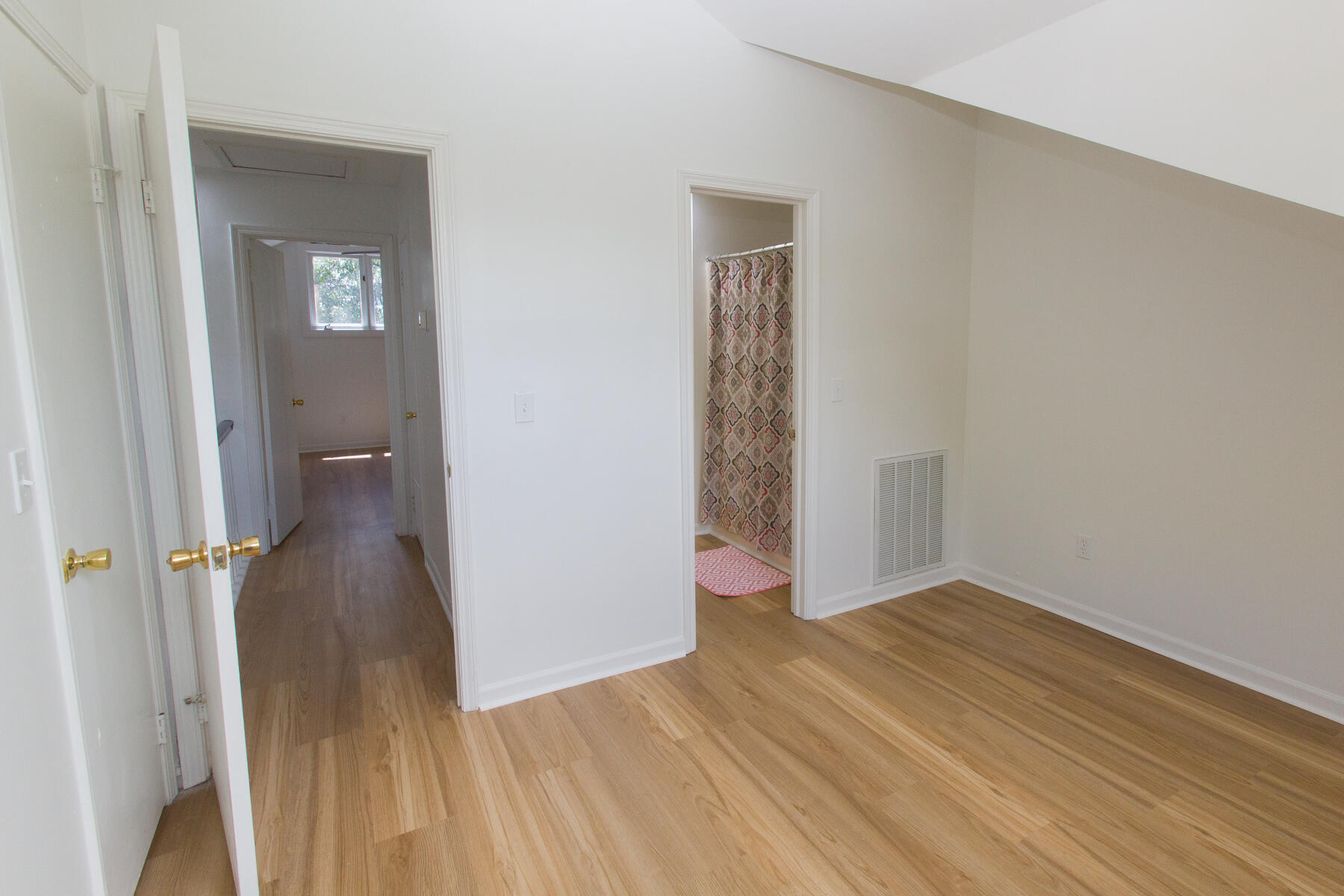 4433 Great Oak Drive