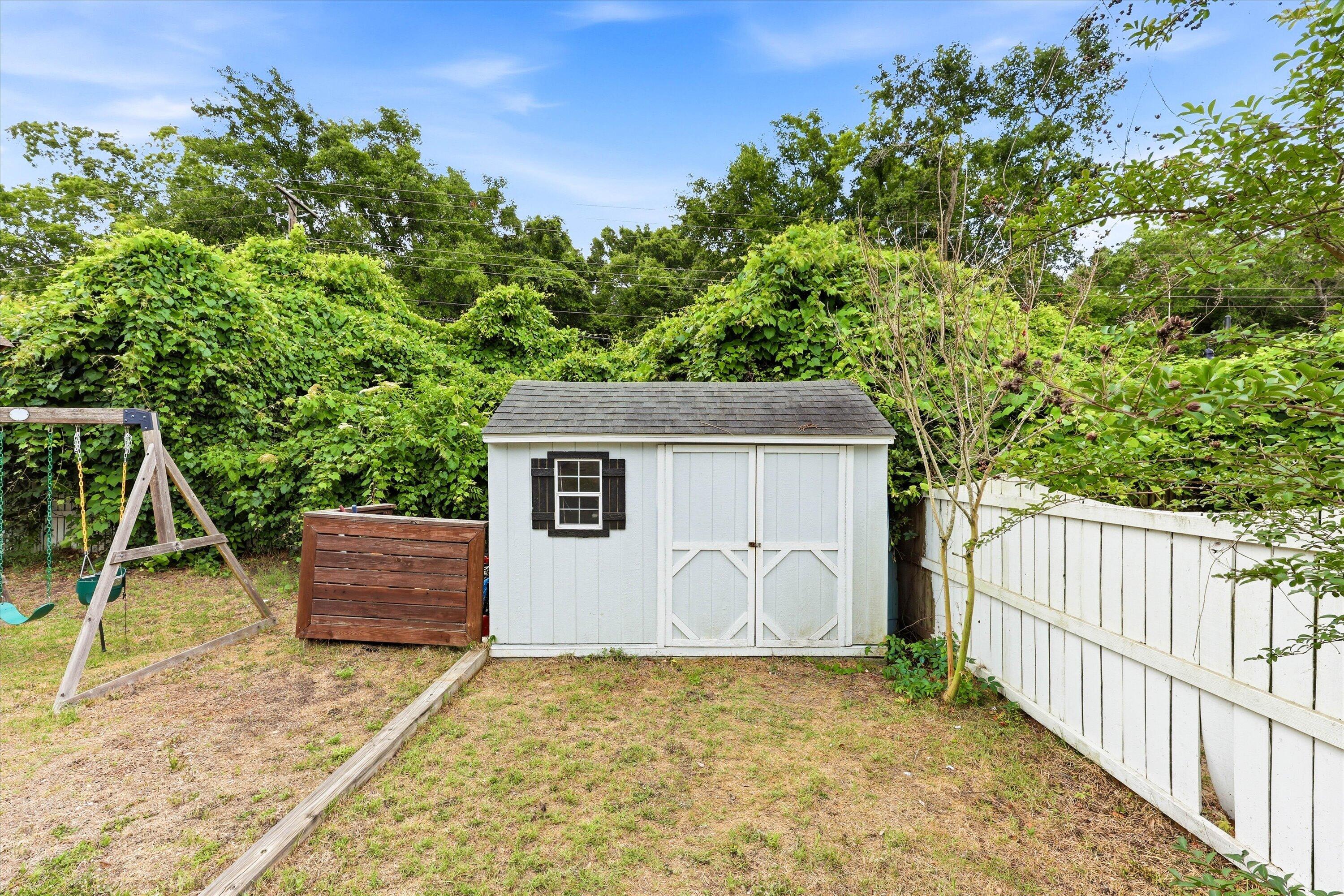 1421 Swamp Fox Lane