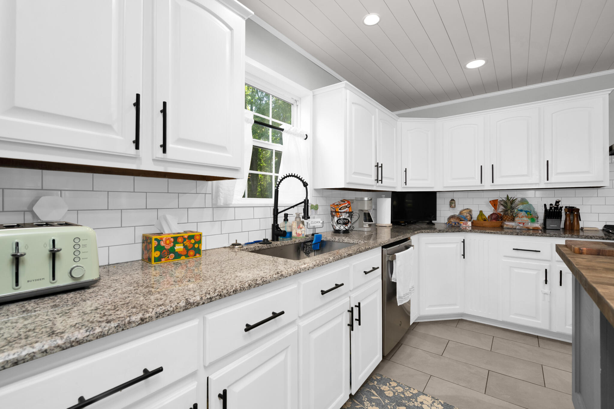1445 Buford Court