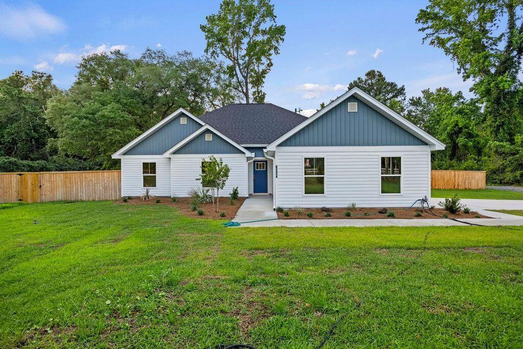 6324 N Highway 17