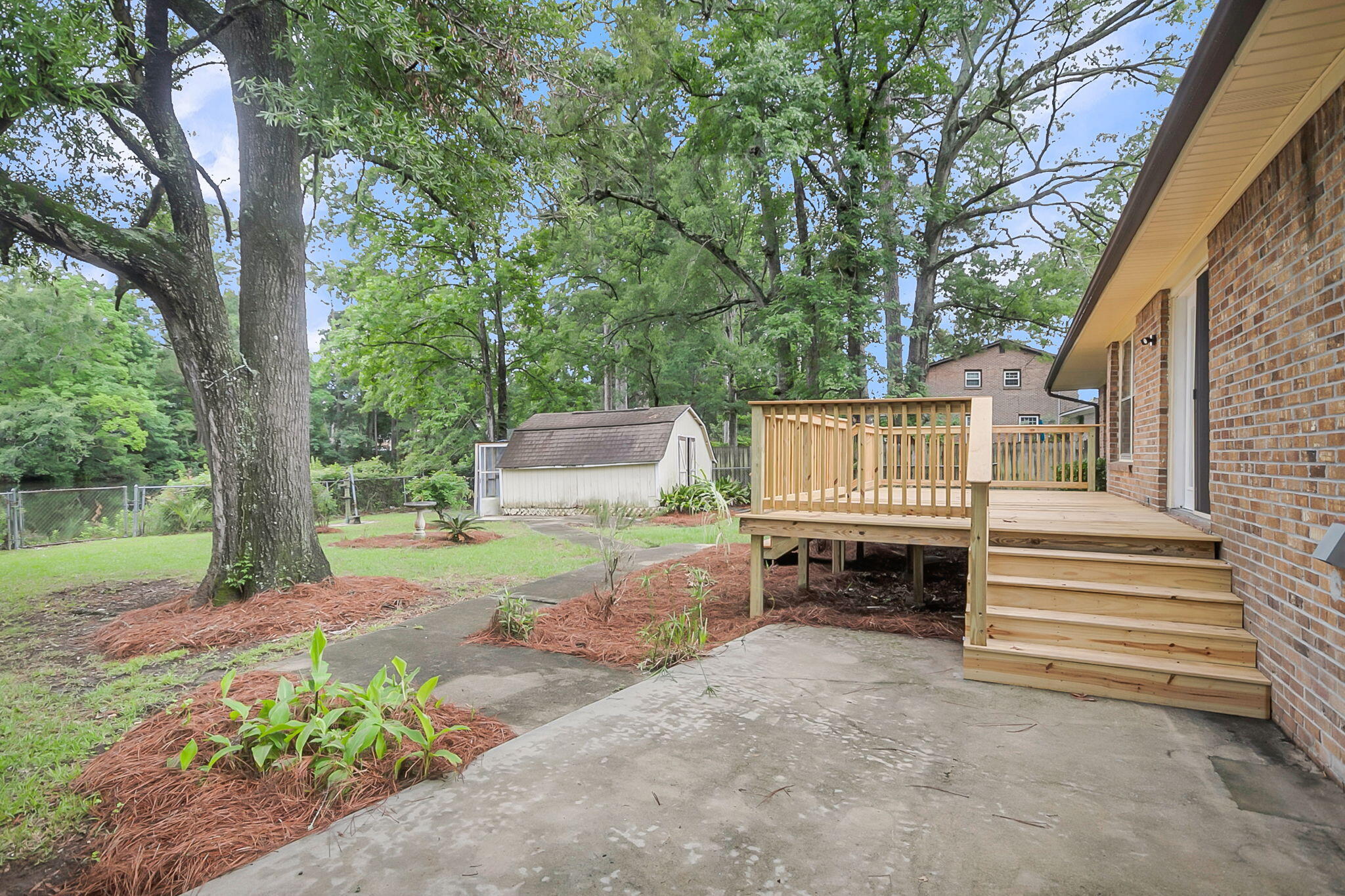 8310 Greenridge Road