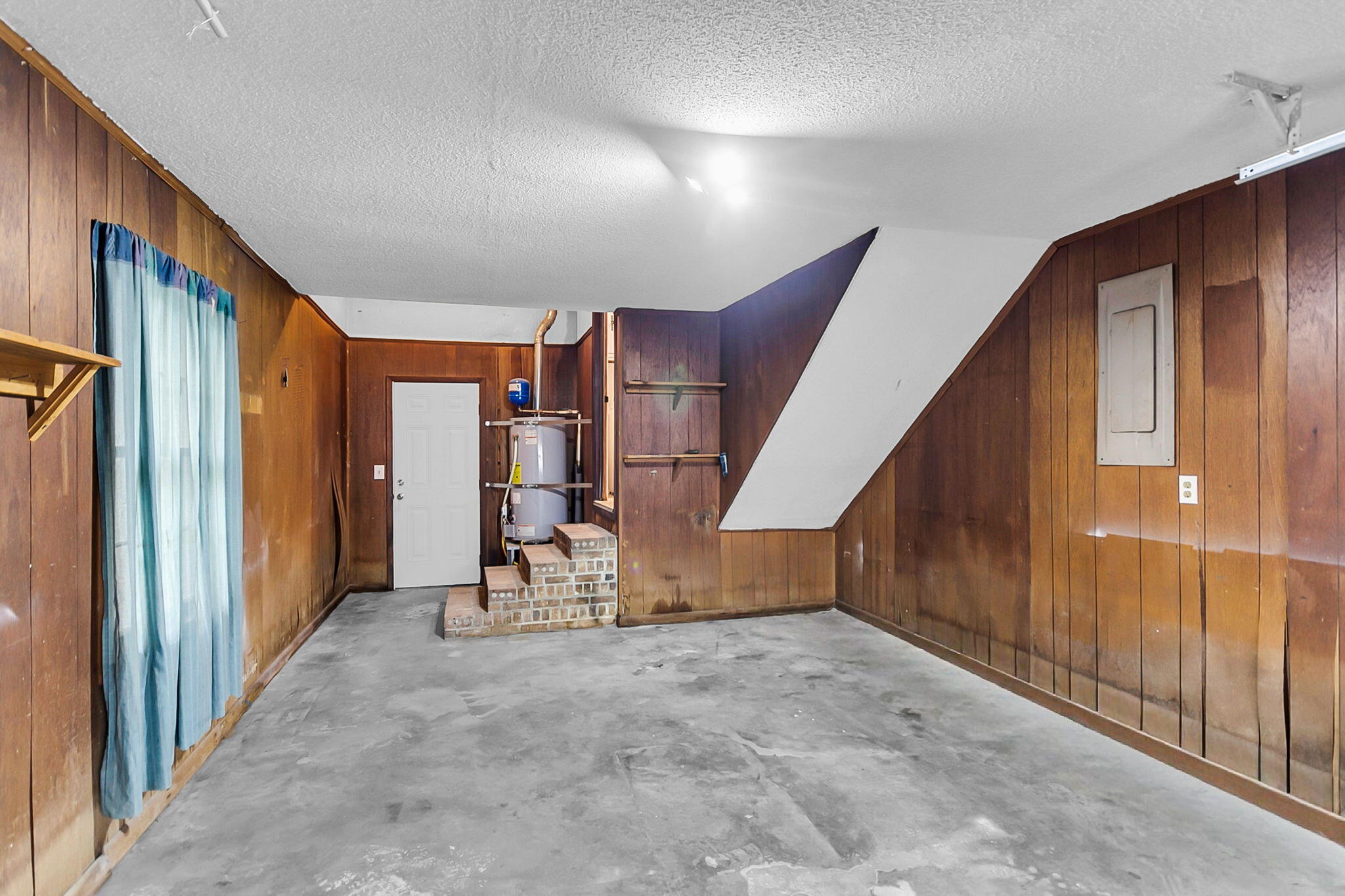 8310 Greenridge Road