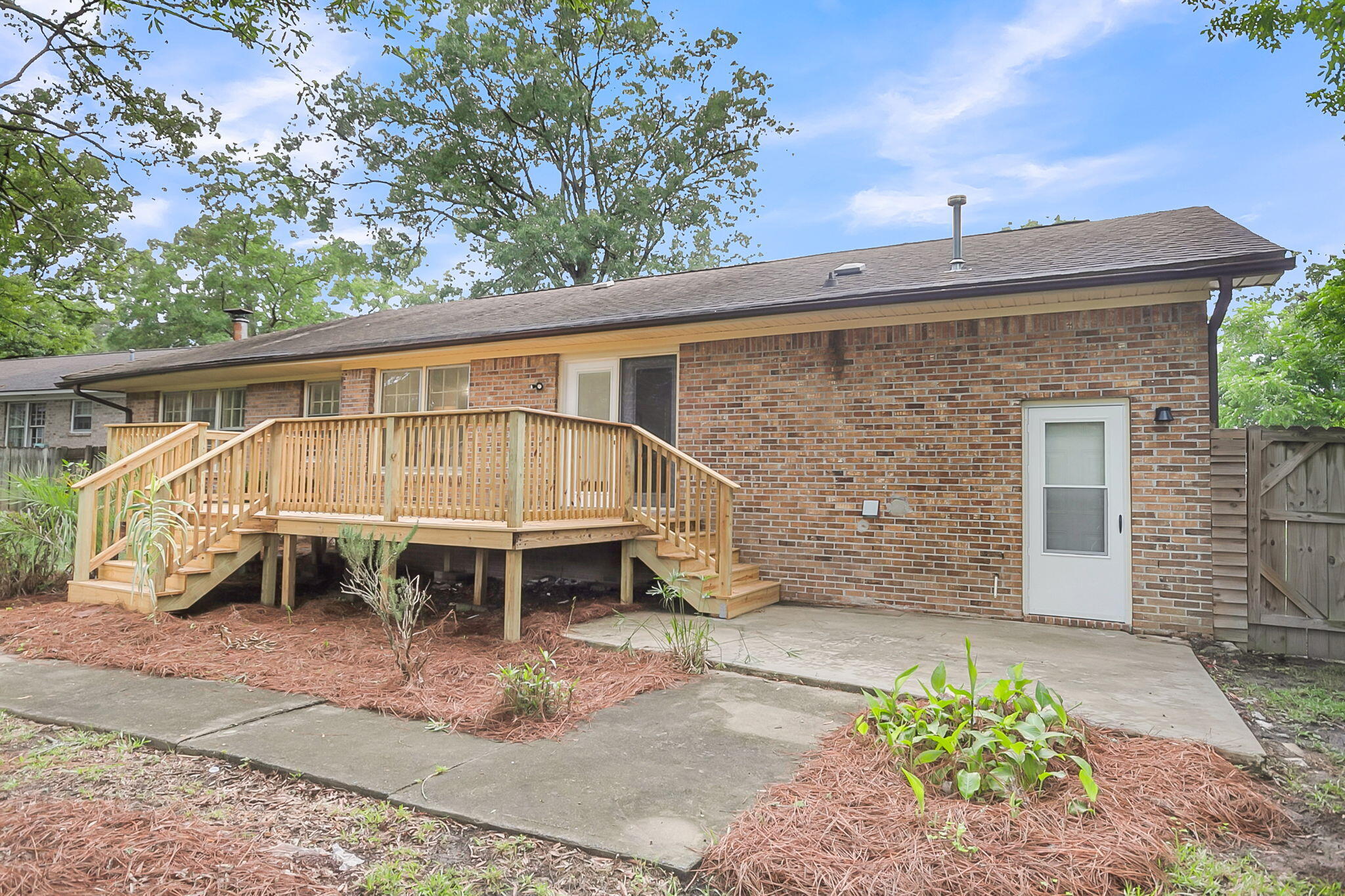 8310 Greenridge Road