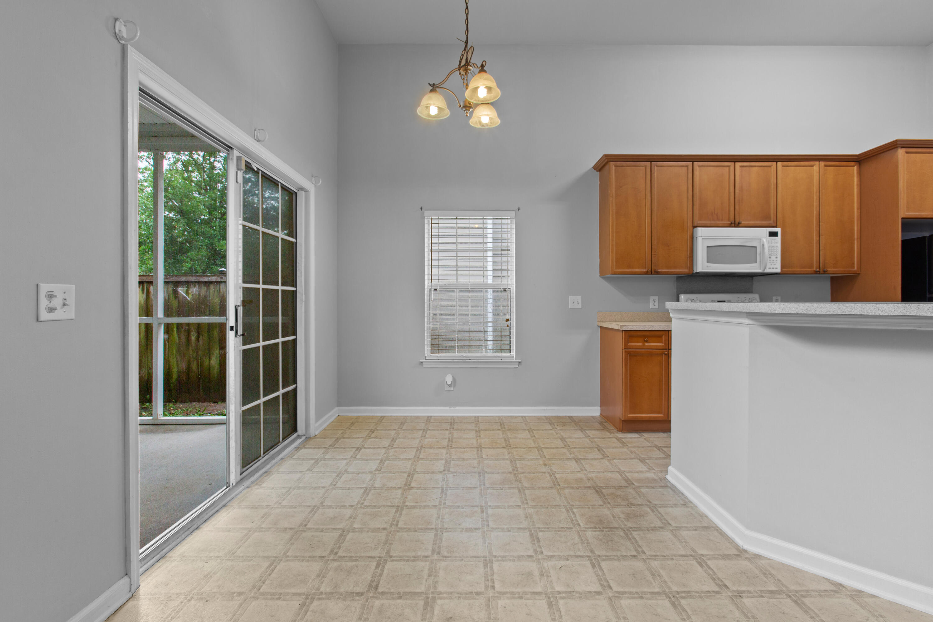 7211 Wistling Godwit Way