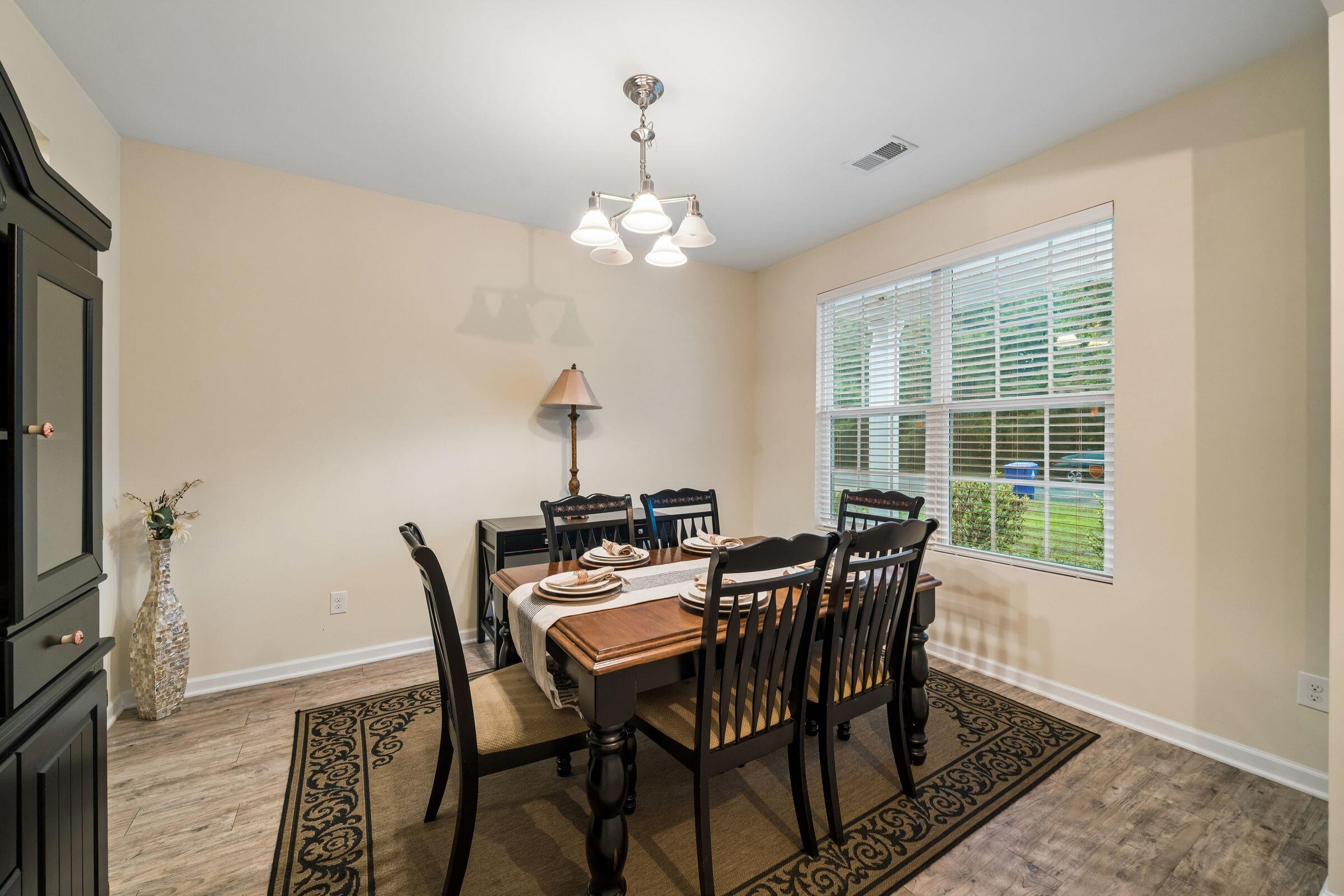 5104 Wapiti Way