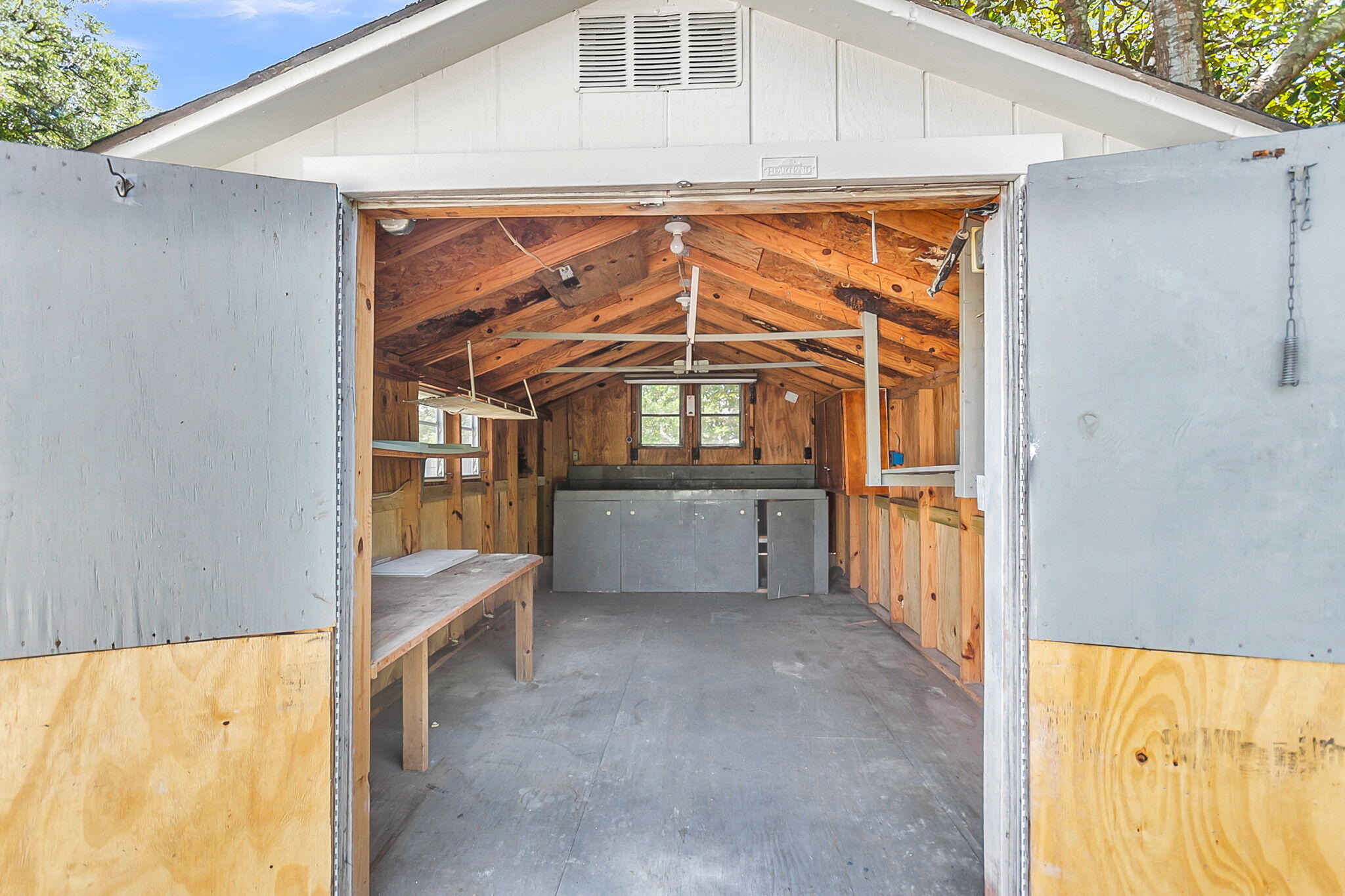 1132 Crull Drive
