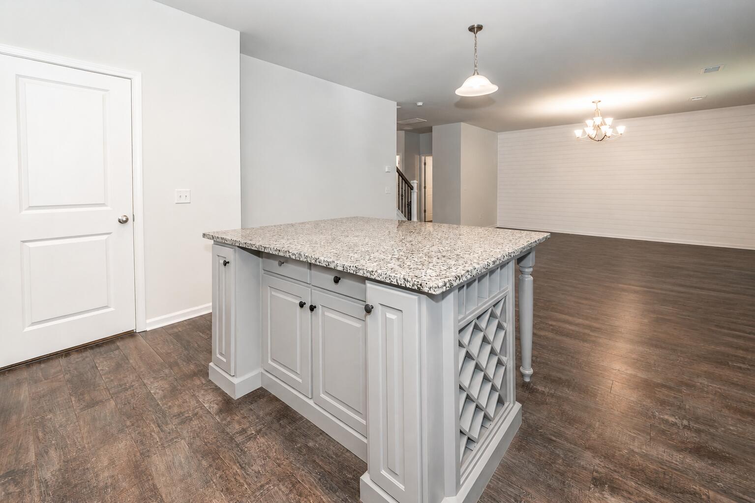 1903 Toland Court