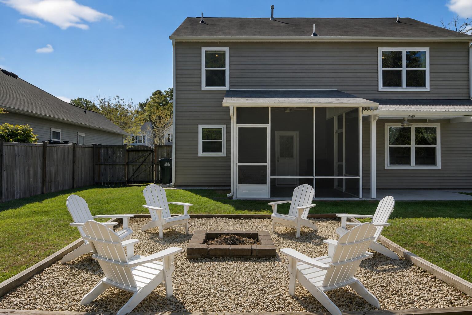 1903 Toland Court