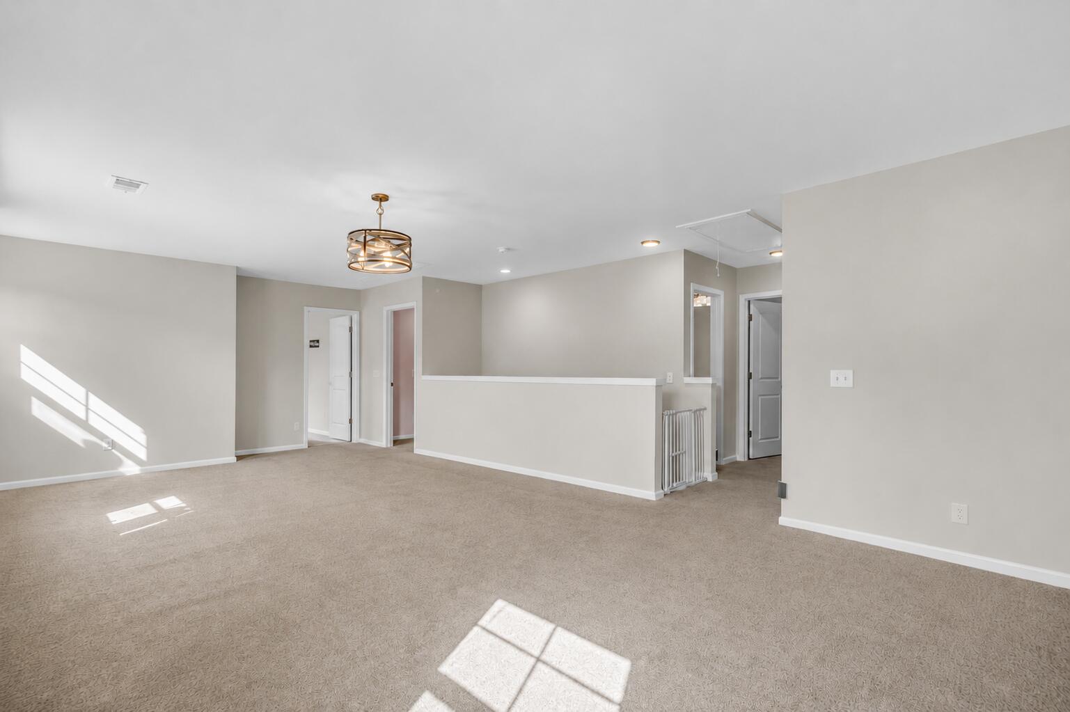 1903 Toland Court