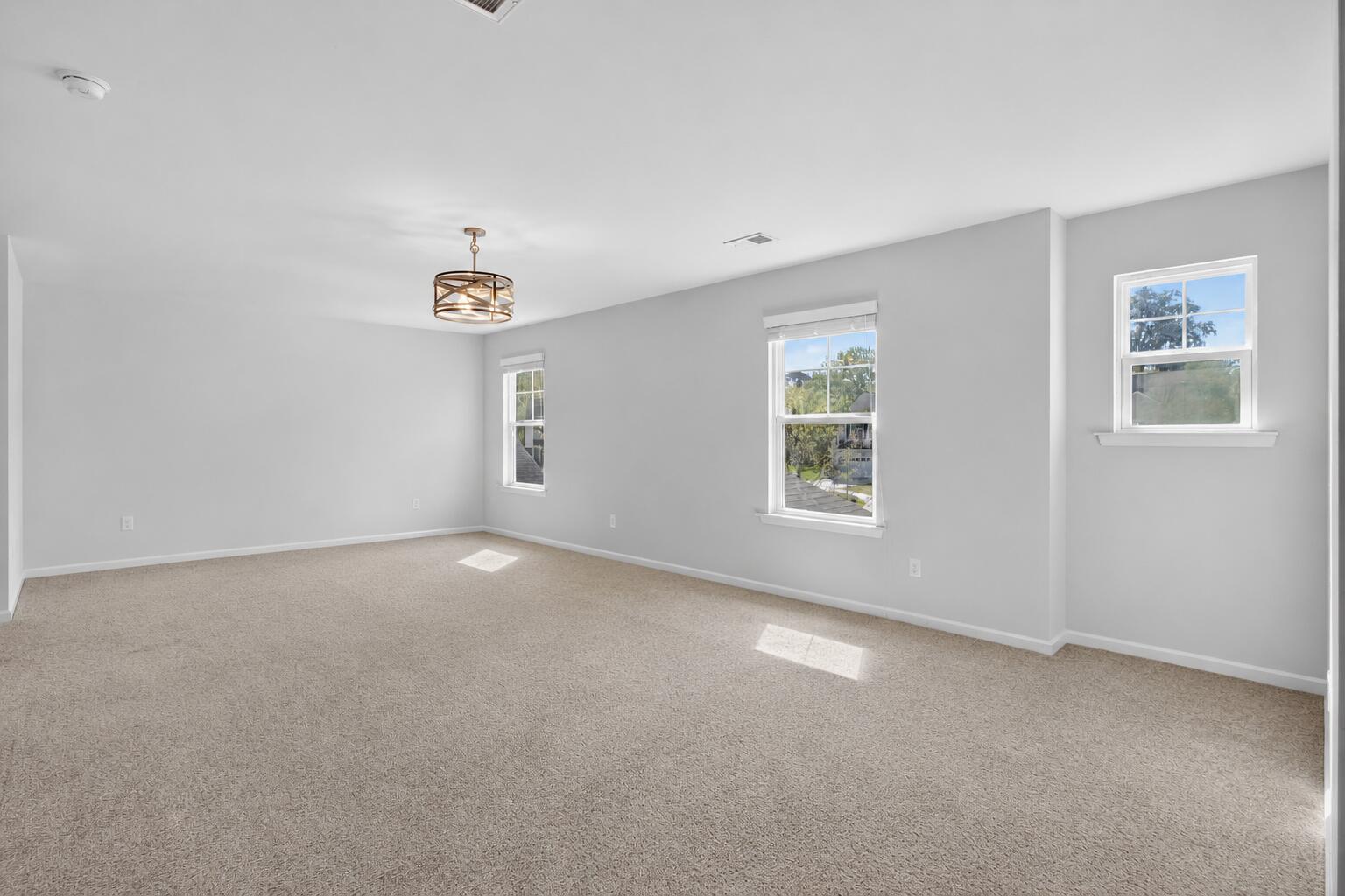 1903 Toland Court