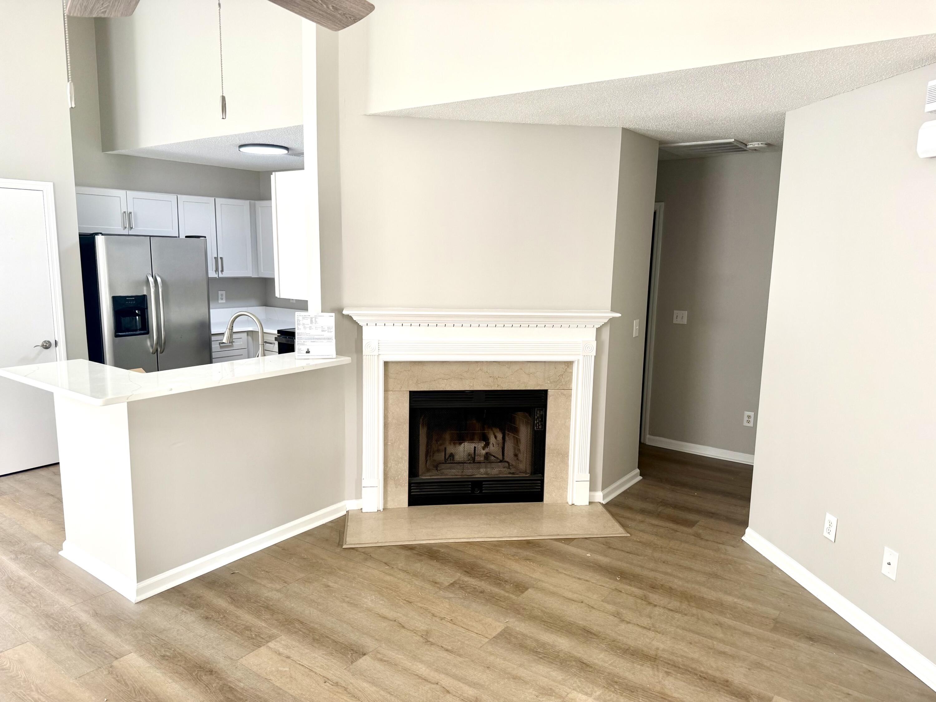 260 2 Pond Loop