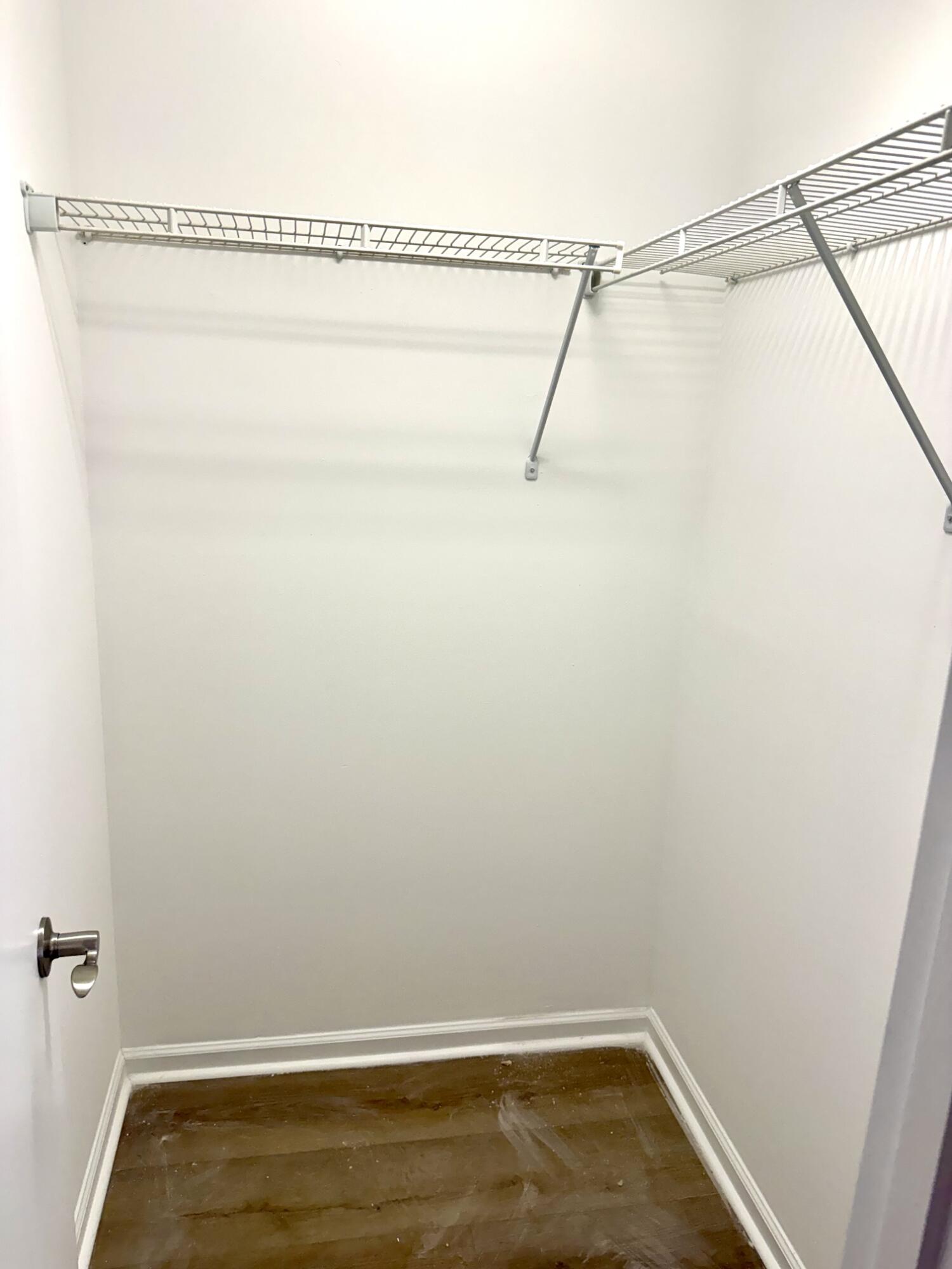 260 2 Pond Loop