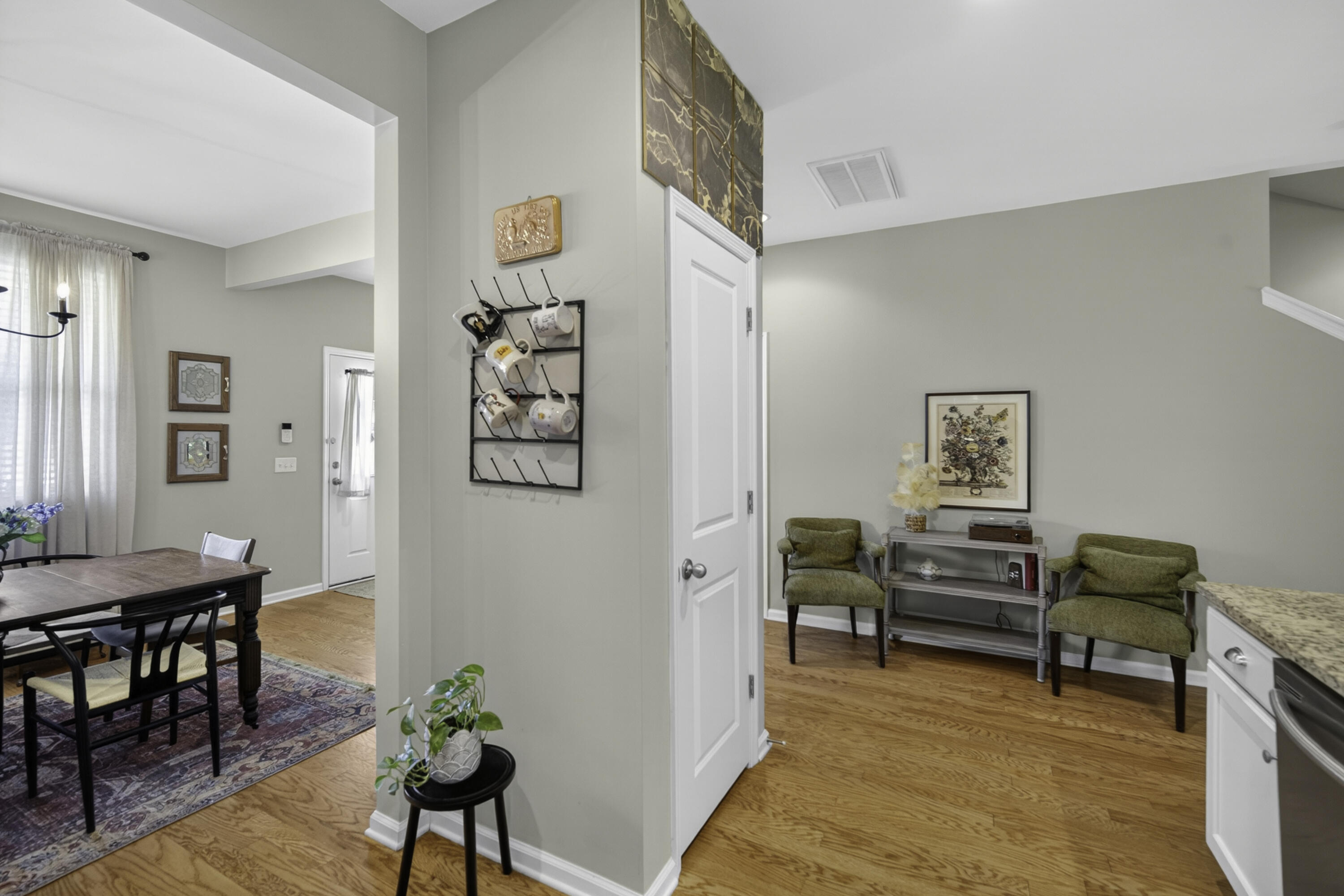 9127 Parlor Drive