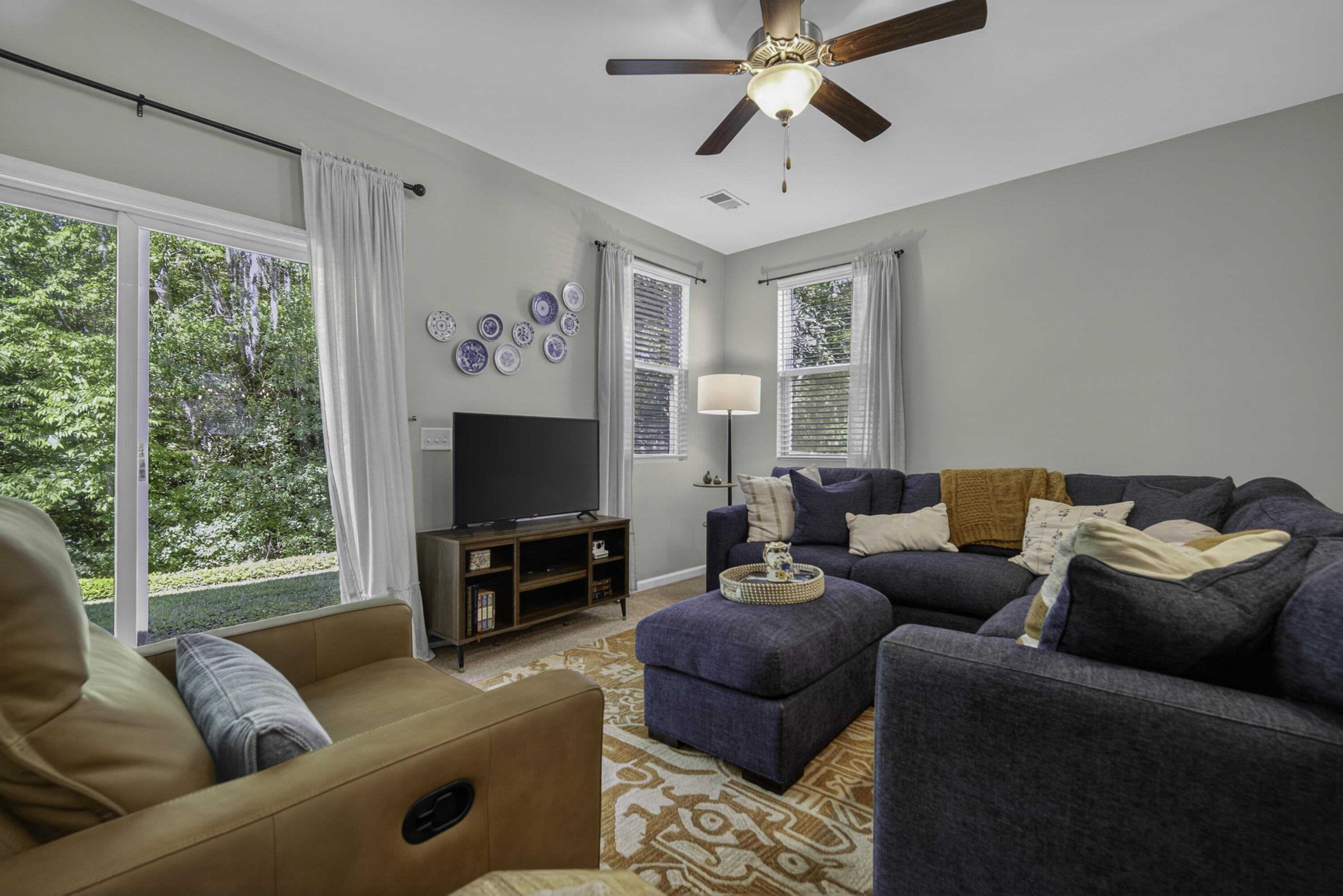 9127 Parlor Drive