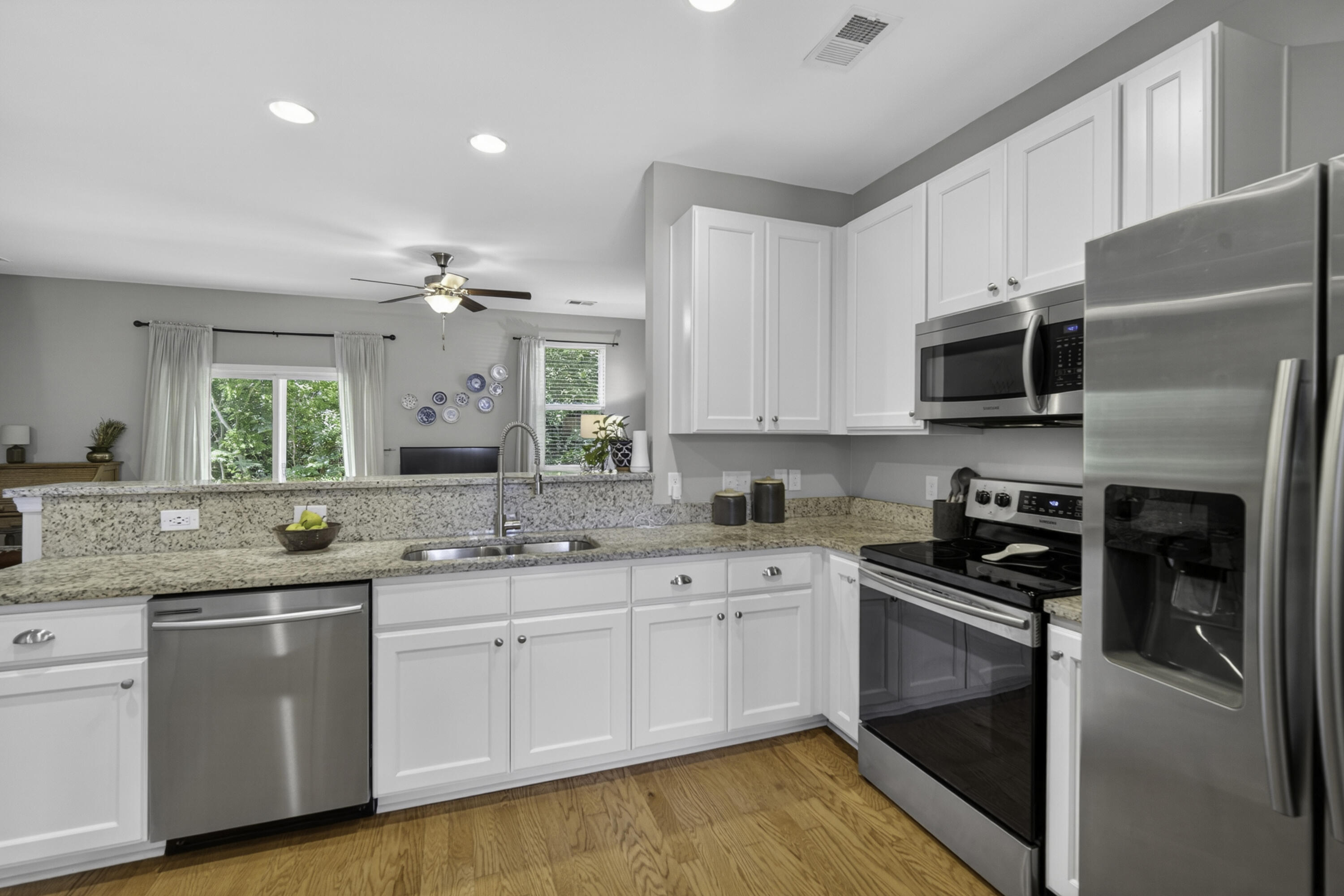 9127 Parlor Drive