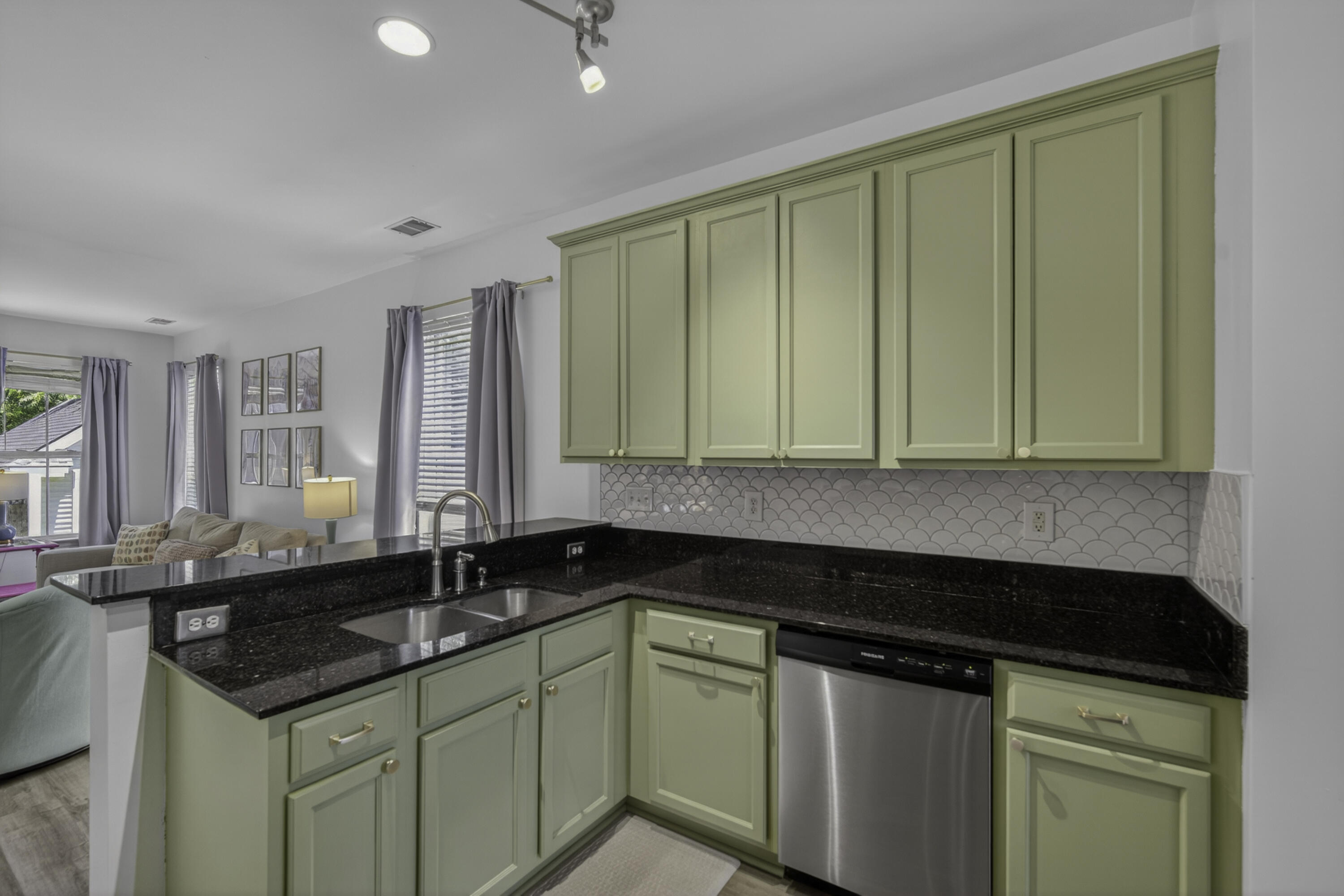 110 Cypress View Road
