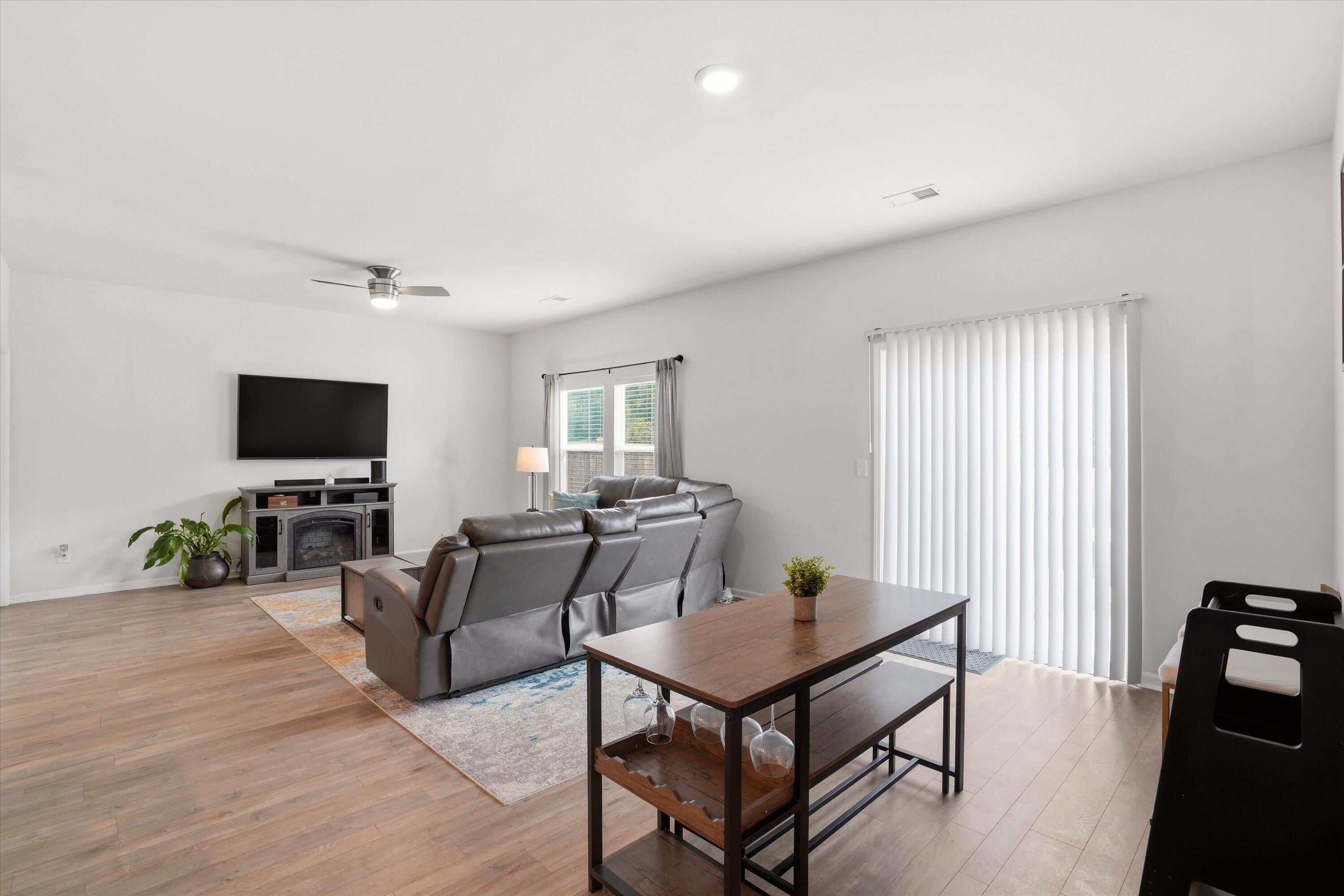 517 Spanish Wells Road