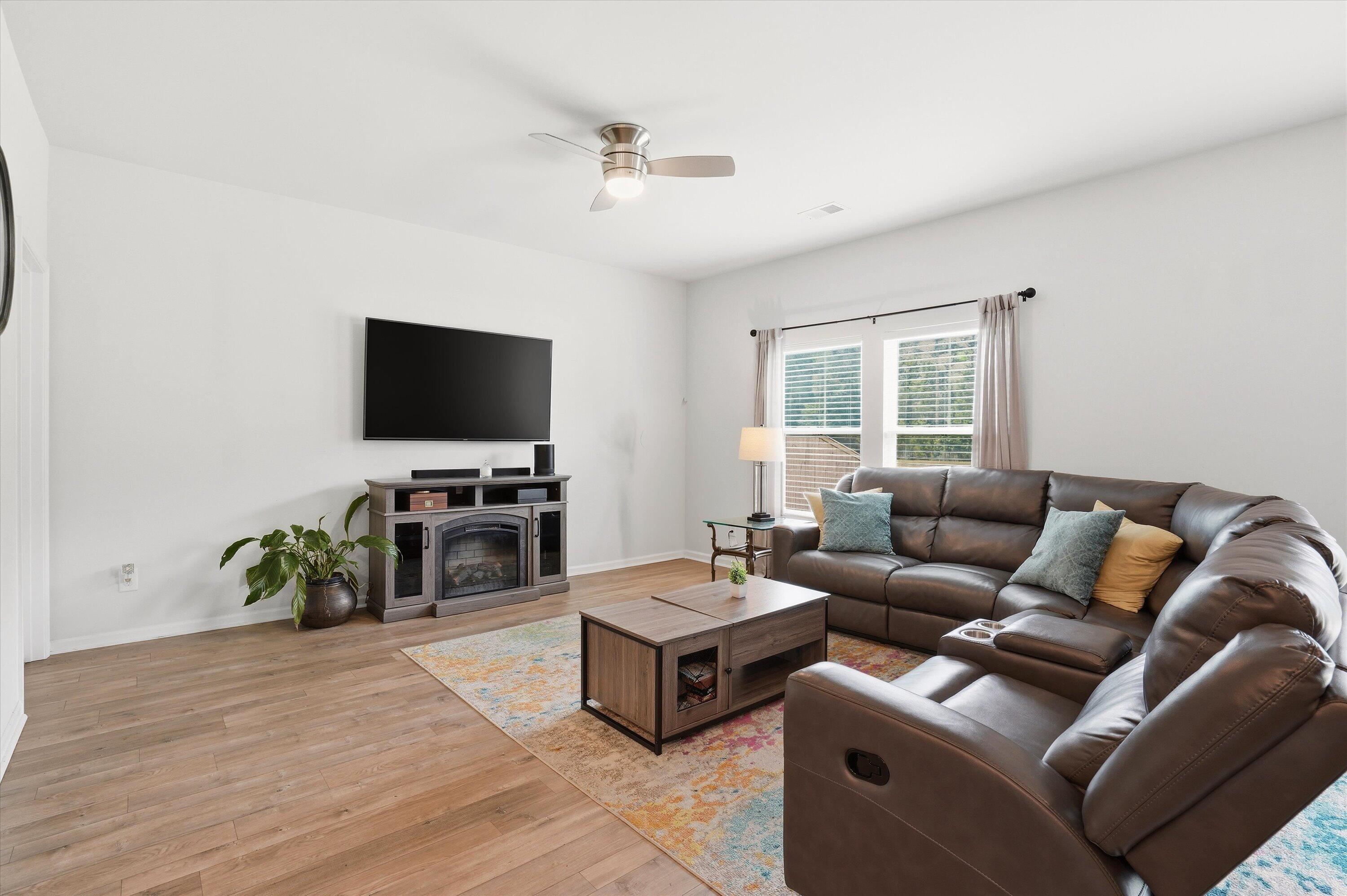 517 Spanish Wells Road