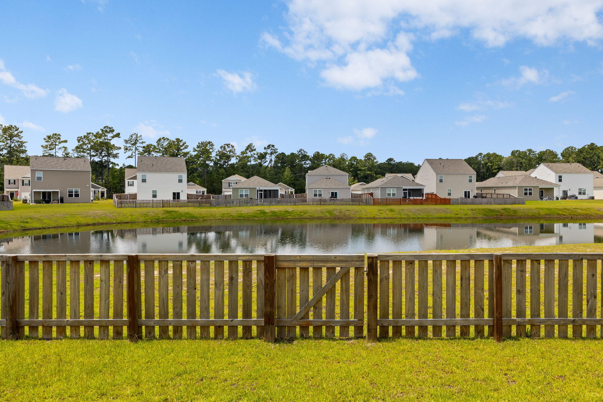 911 Woodside Creek Lane