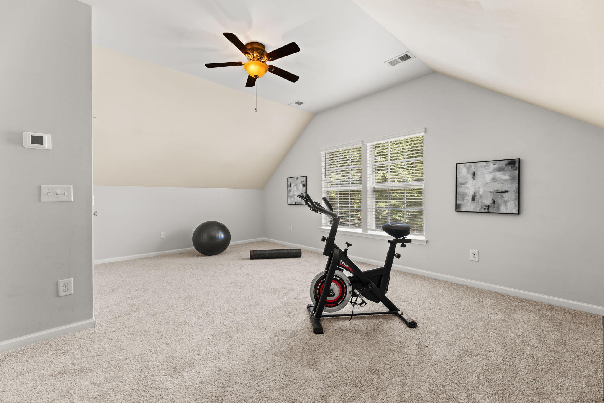 5255 Lenora Drive