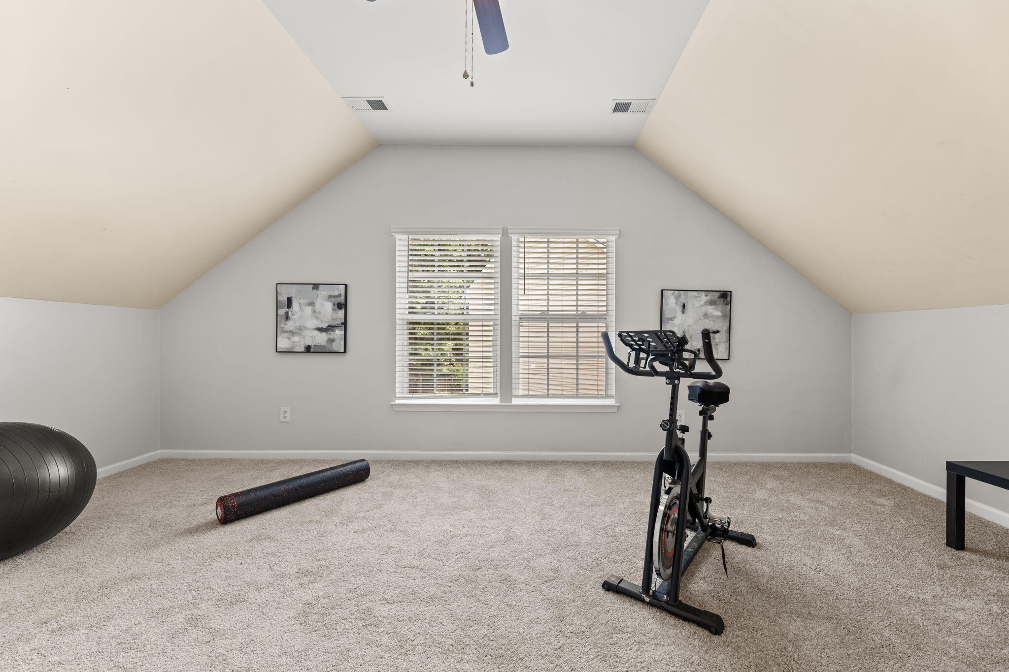 5255 Lenora Drive
