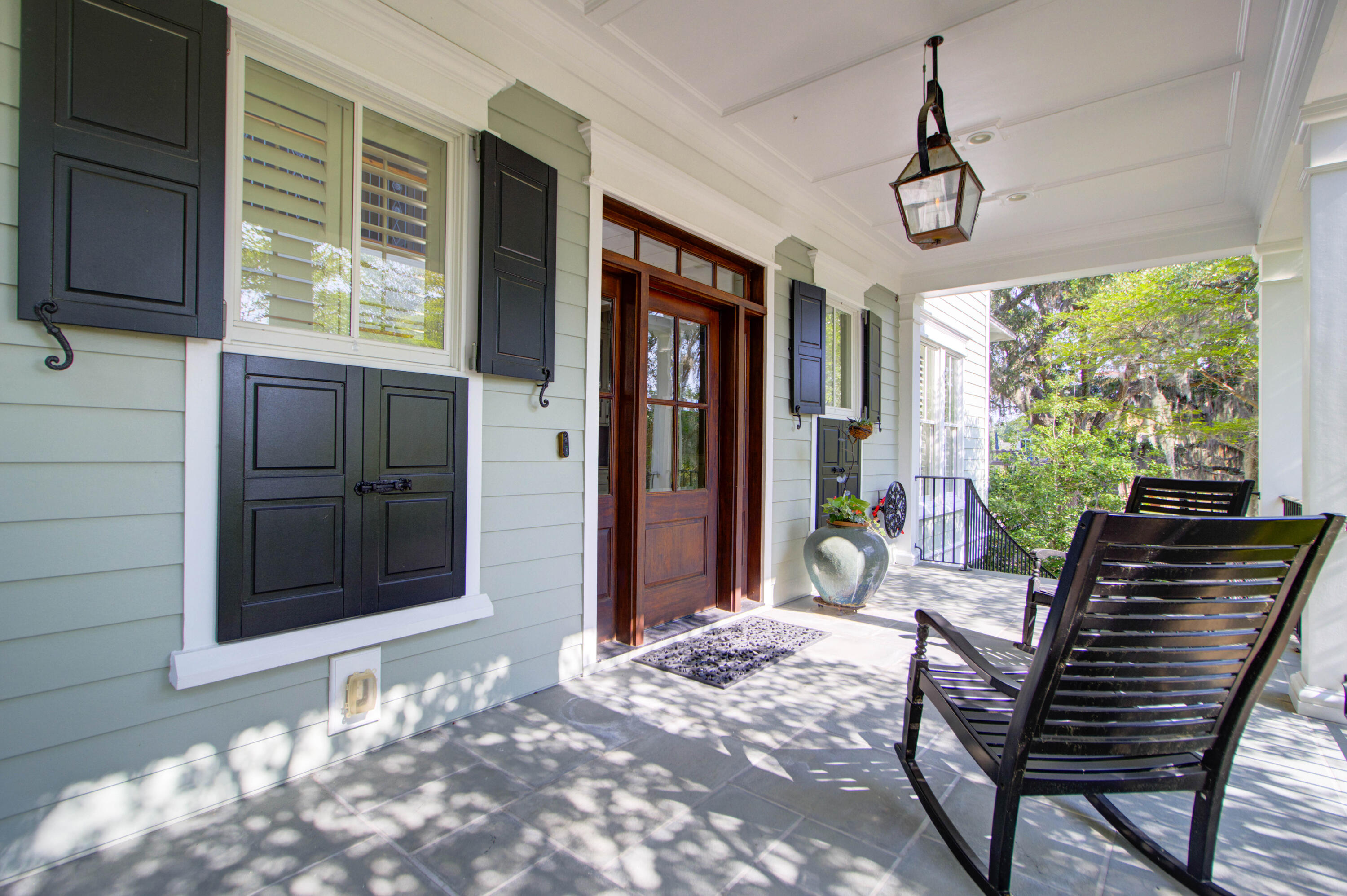 374 Mutual Drive