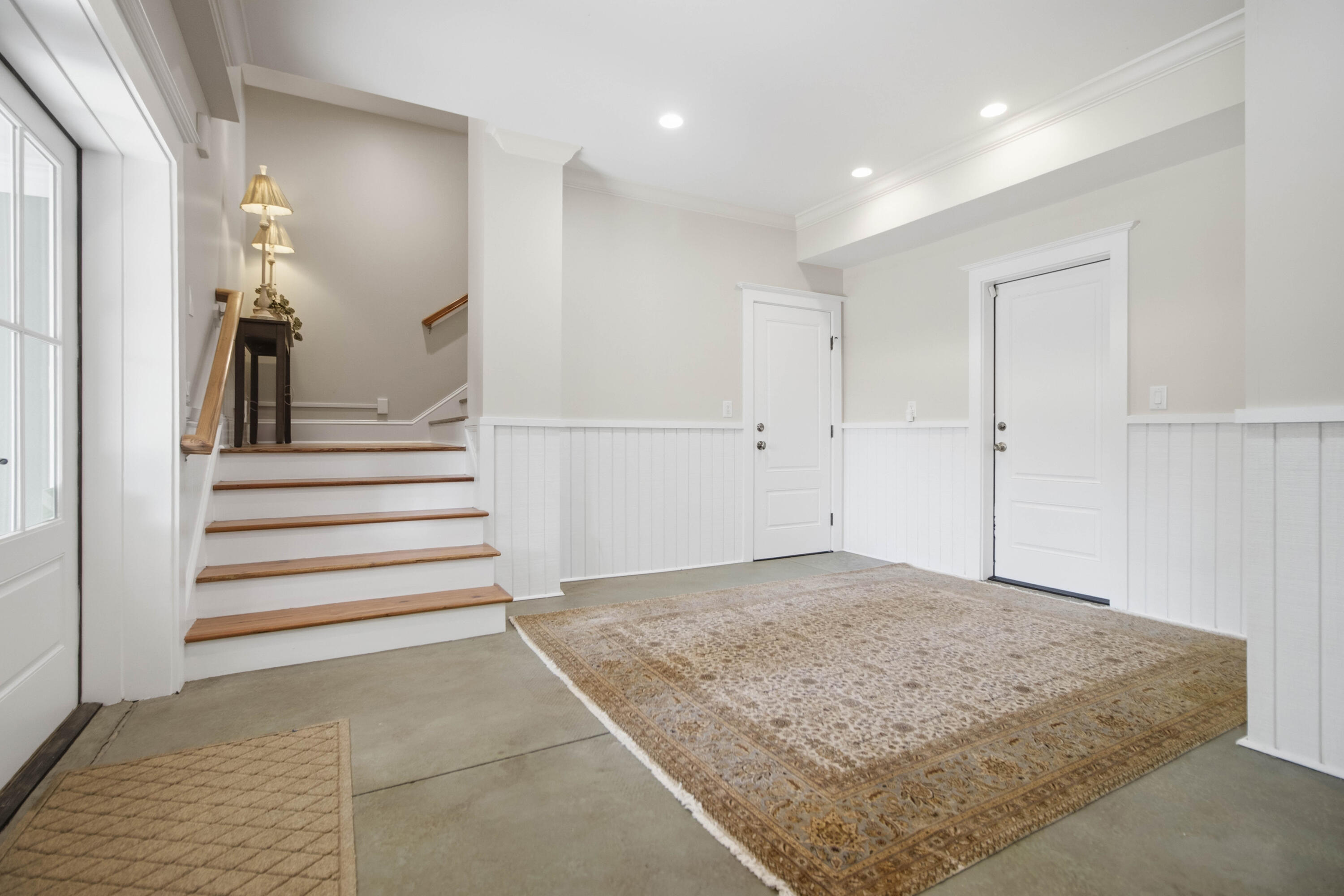 374 Mutual Drive