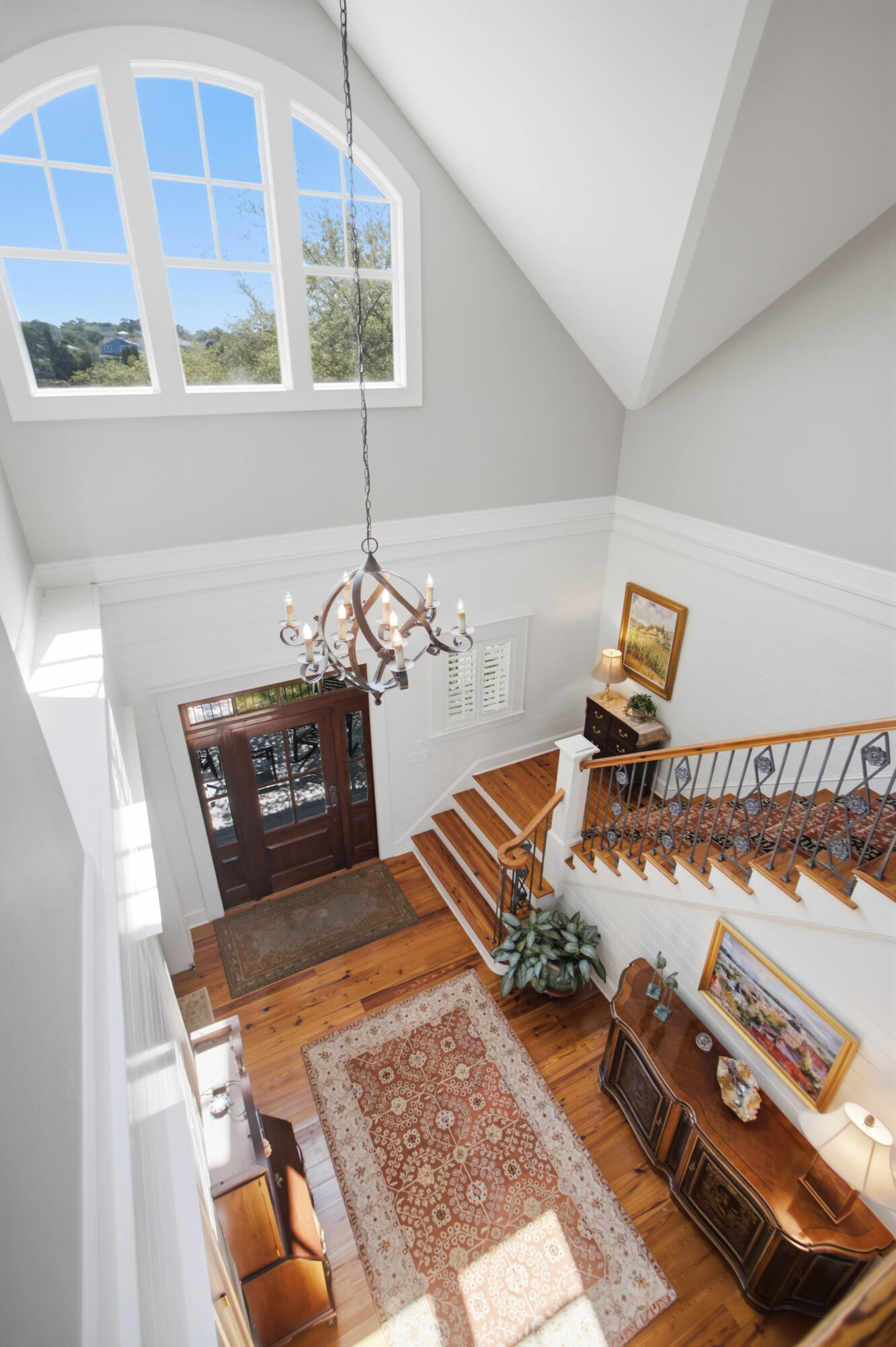374 Mutual Drive
