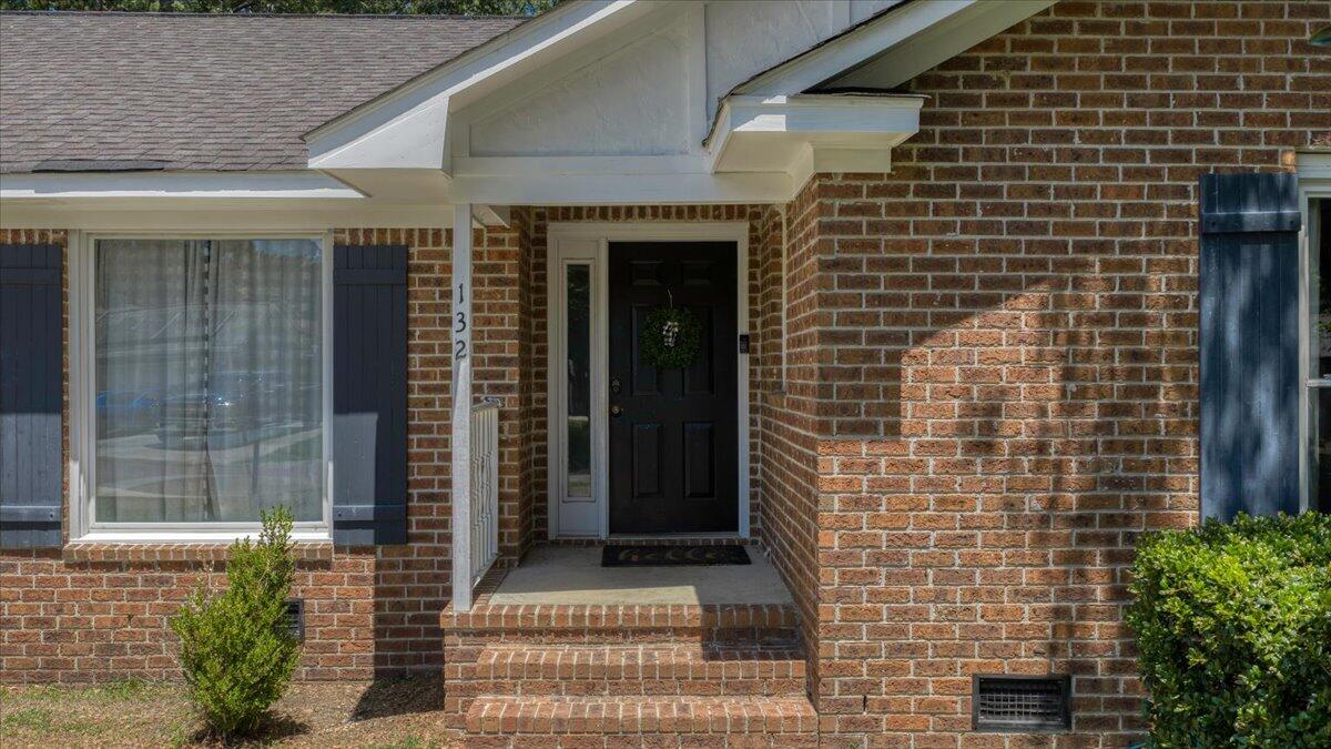 132 Mohican Circle