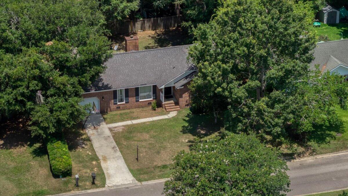 132 Mohican Circle