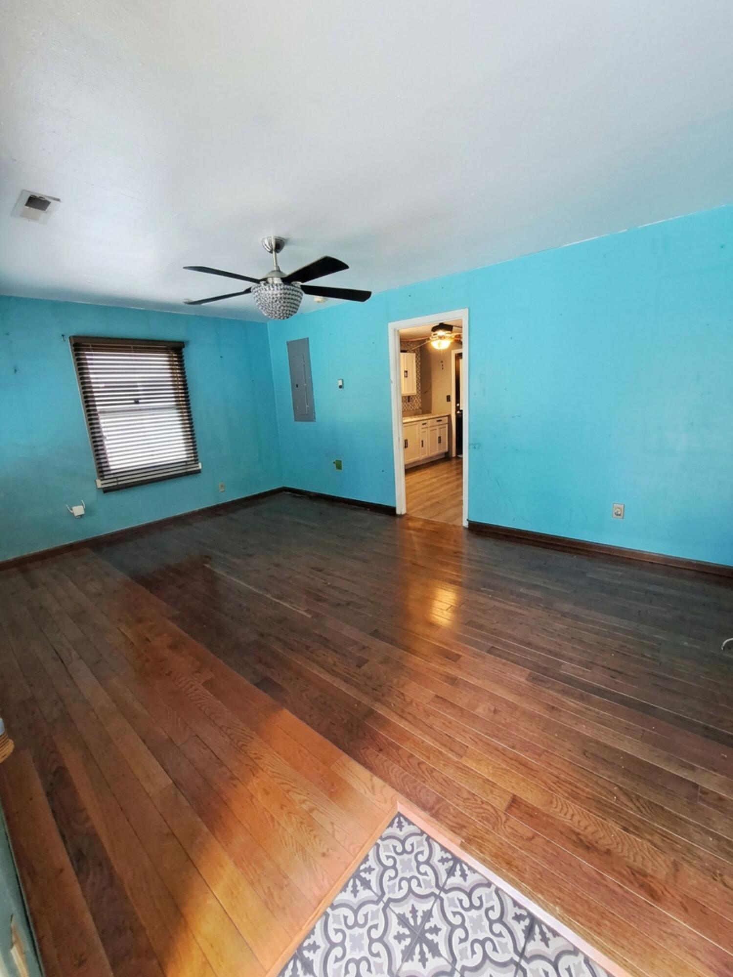 2312 Falcon Road
