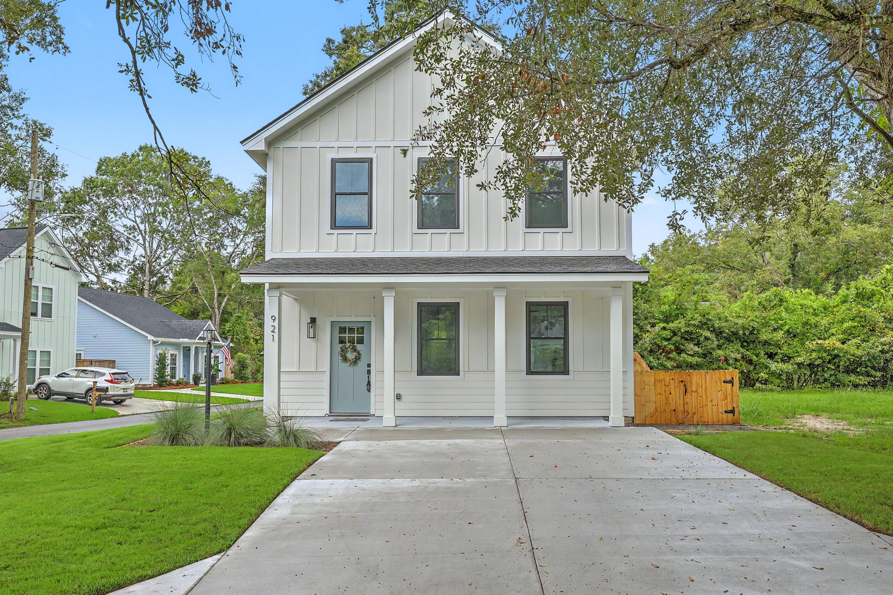 921 Main Street