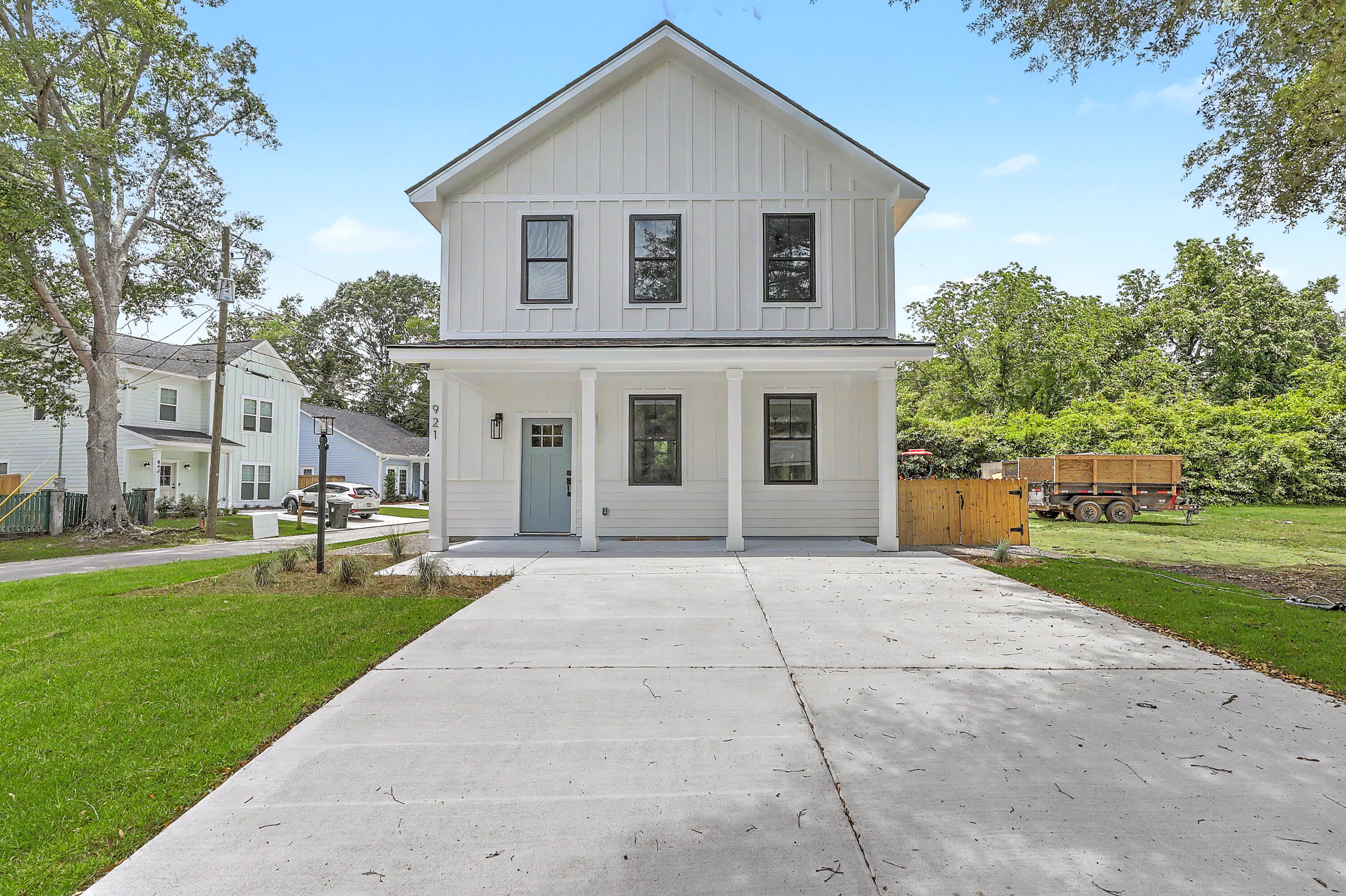 921 Main Street