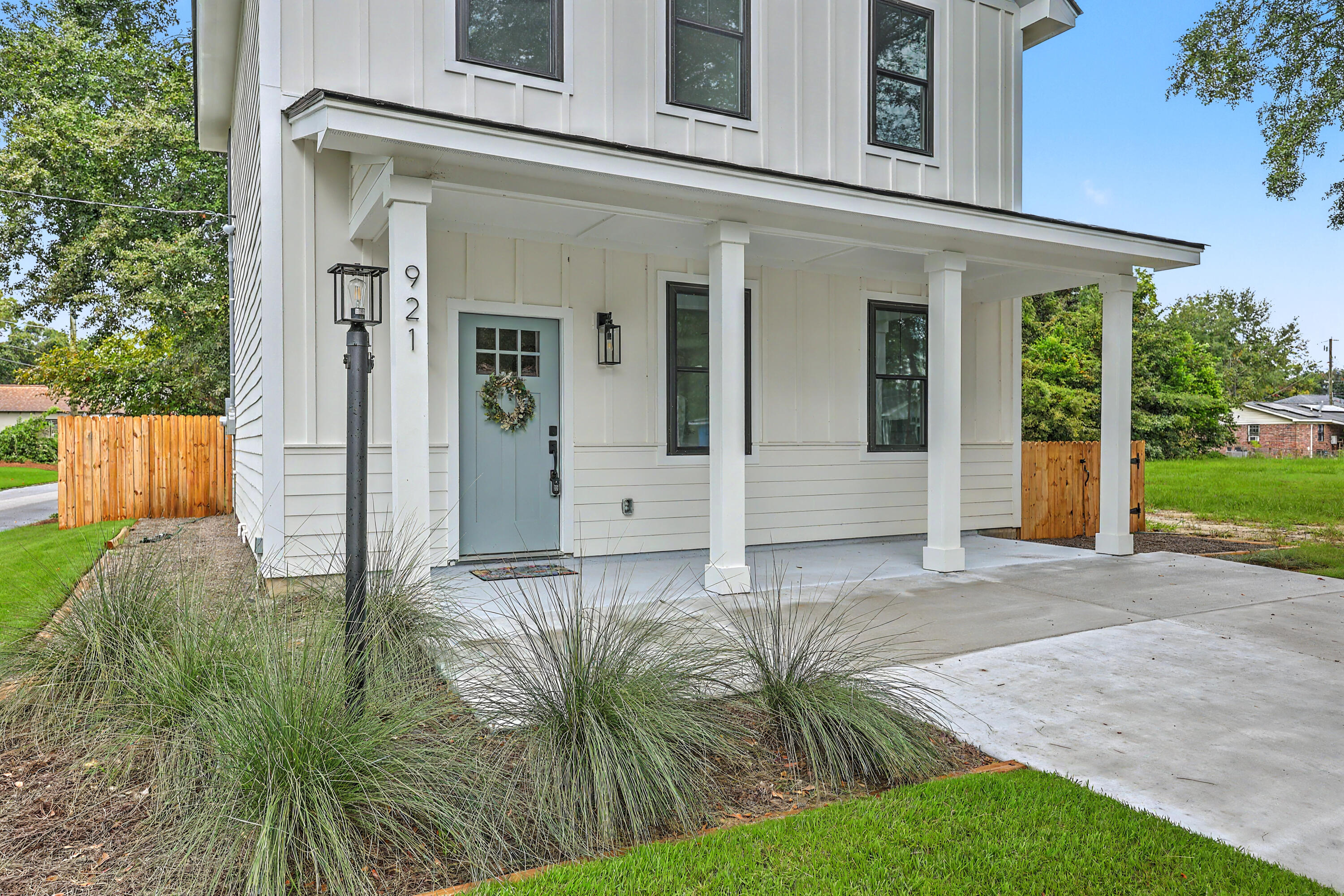 921 Main Street