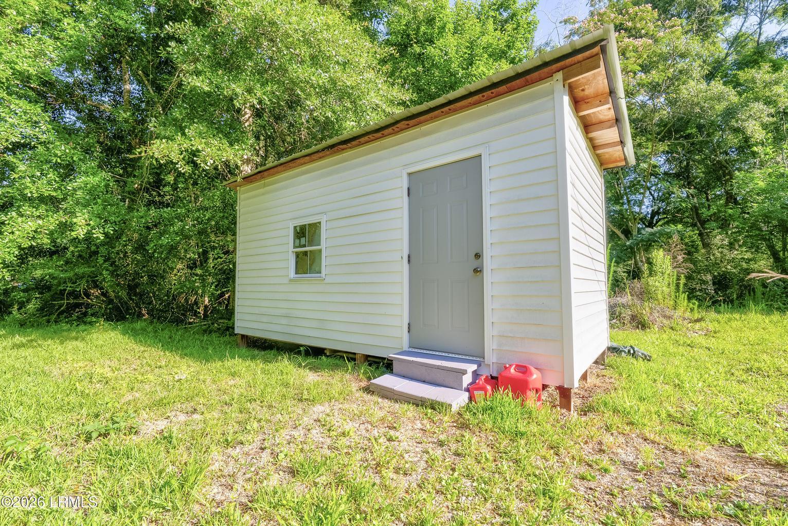 12 Mckay Road