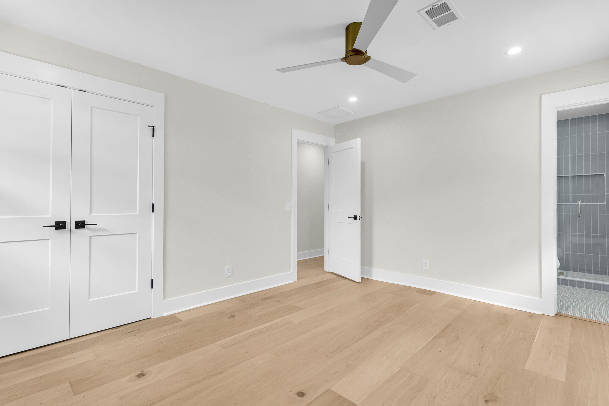 1413 Glencoe Drive