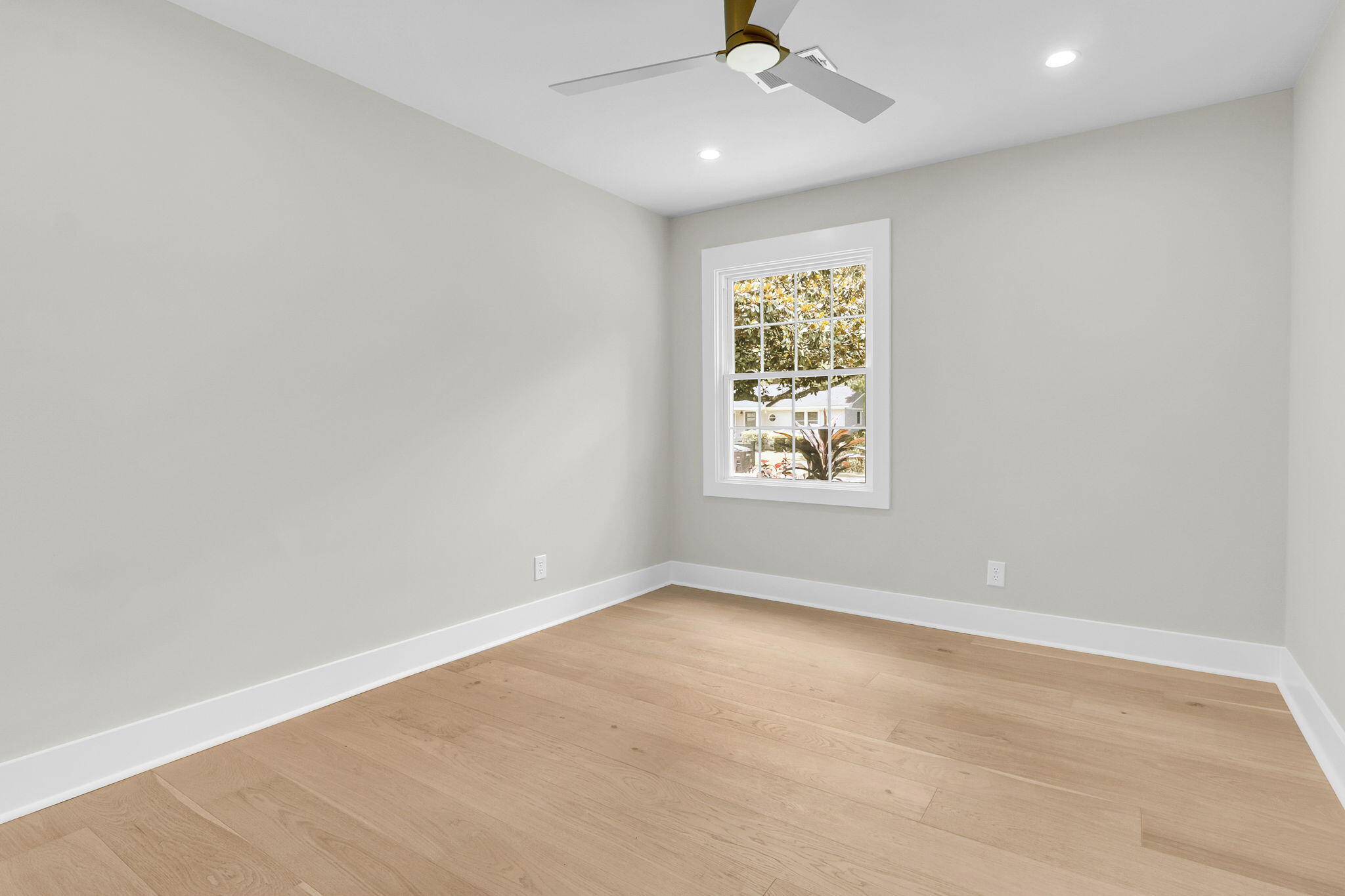 1413 Glencoe Drive